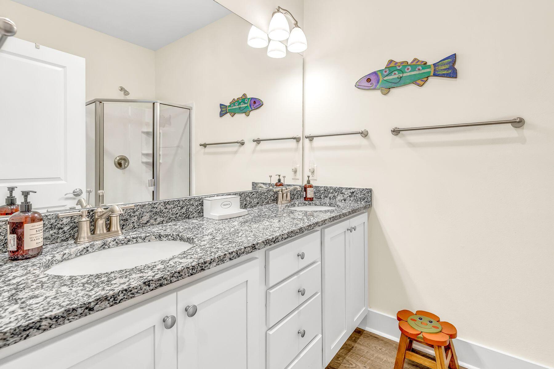 Hidden Lake Condominium - Residential