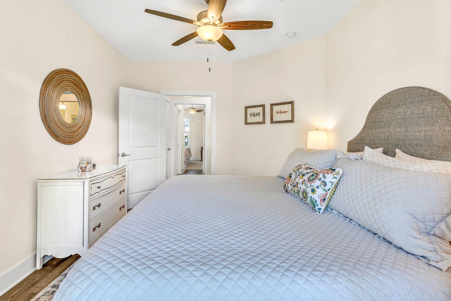 Hidden Lake Condominium - Residential