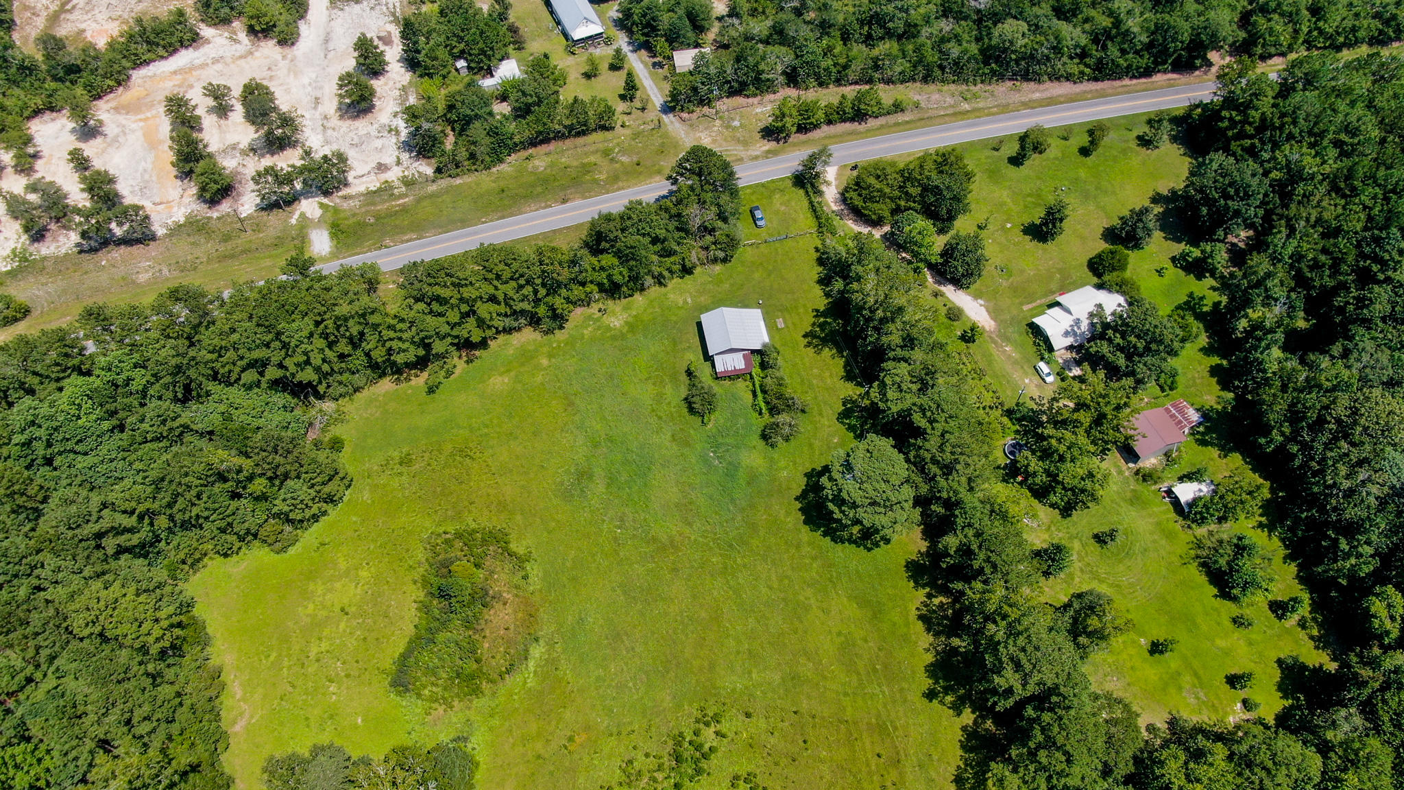 METES & BOUNDS - Land