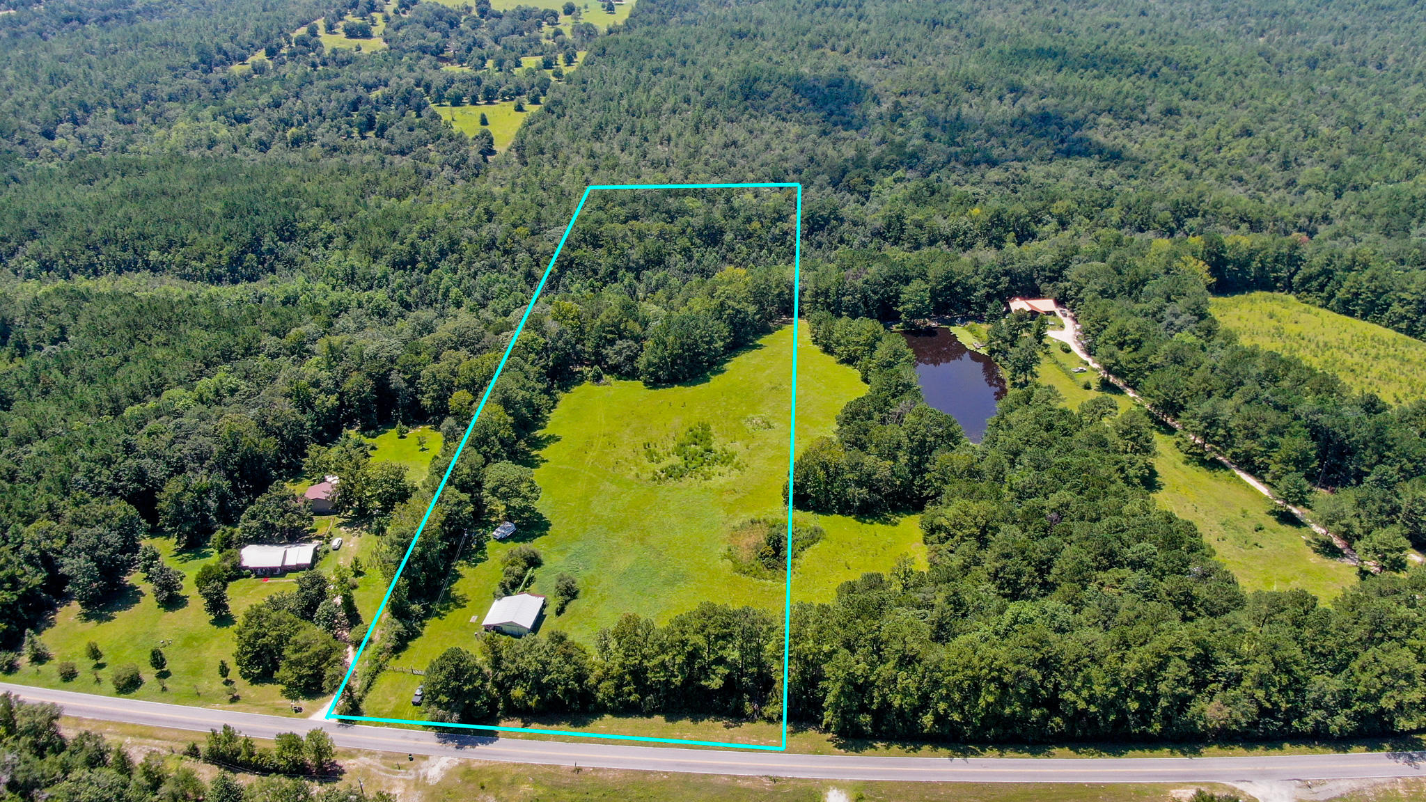 METES & BOUNDS - Land