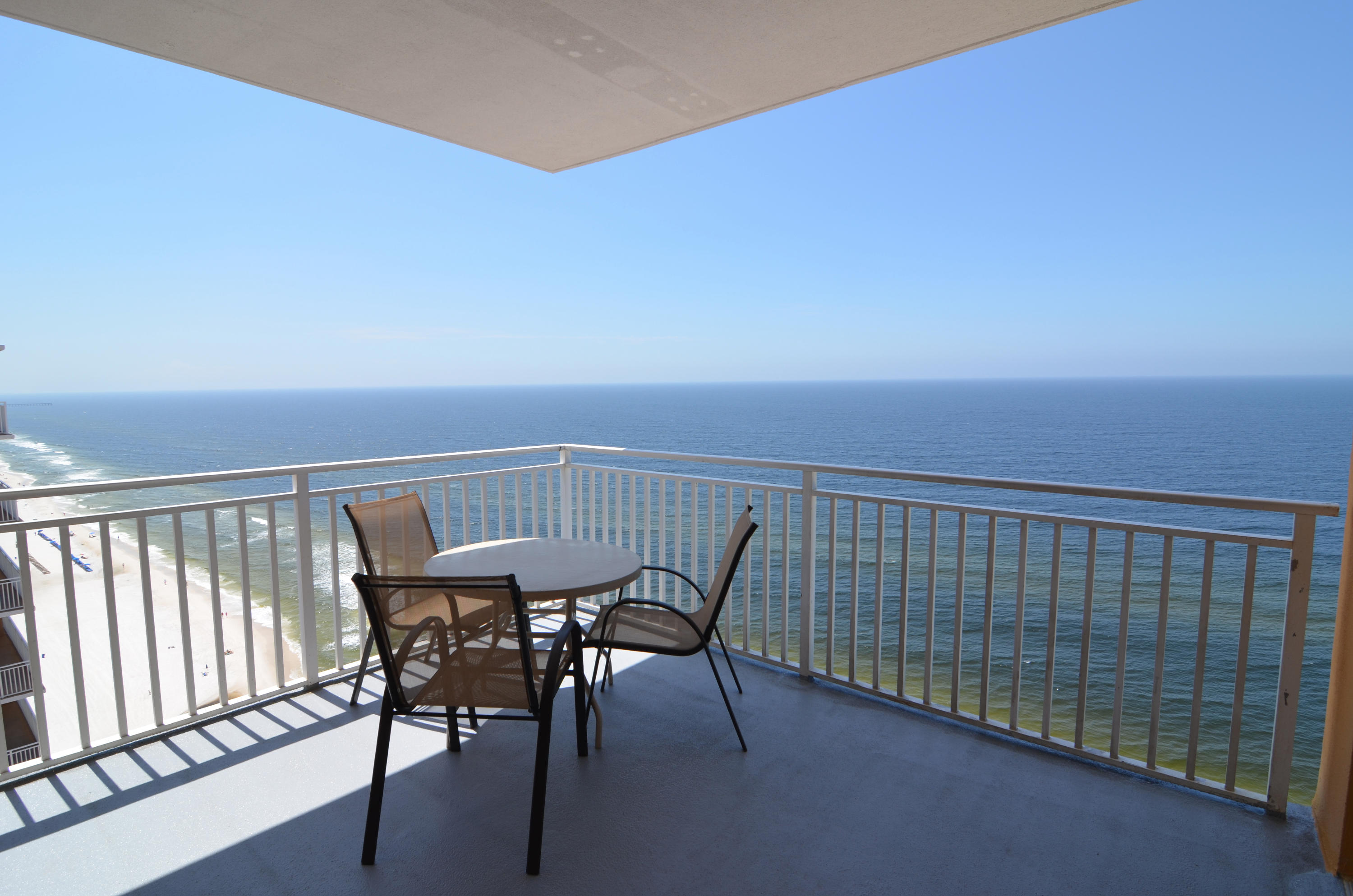 JUST REDUCED $25,000. GULF FRONT CORNER PENTHOUSE.This Gulf Front Penthouse corner unit features 3 bedrooms, 3 bathrooms and a bunkroom. Two Bedrooms are Gulf Front Master suites with a private balcony for each bedroom. Large Gulf Front windows provide tons of light and great views of the Gulf of Mexico from the living room, dining area and the Kitchen. The spacious Kitchen features upgraded cabinet, appliances, granite counter tops and a breakfast bar. Tastefully decorated, this beach condo is a must see. Buyer to verify all information to buyers satisfaction including but not limited to sq. footage, room sizes, lot size, zoning etc. Splash is one of Top beach resorts in Panama City Beach with resort style amenities to include, Kids Water Park, Lazy River, Dive in movie theater, arcade, Pool and Jacuzzi, Pool side bar and grill, covered garaged parking, surf shop and onsite rental management.