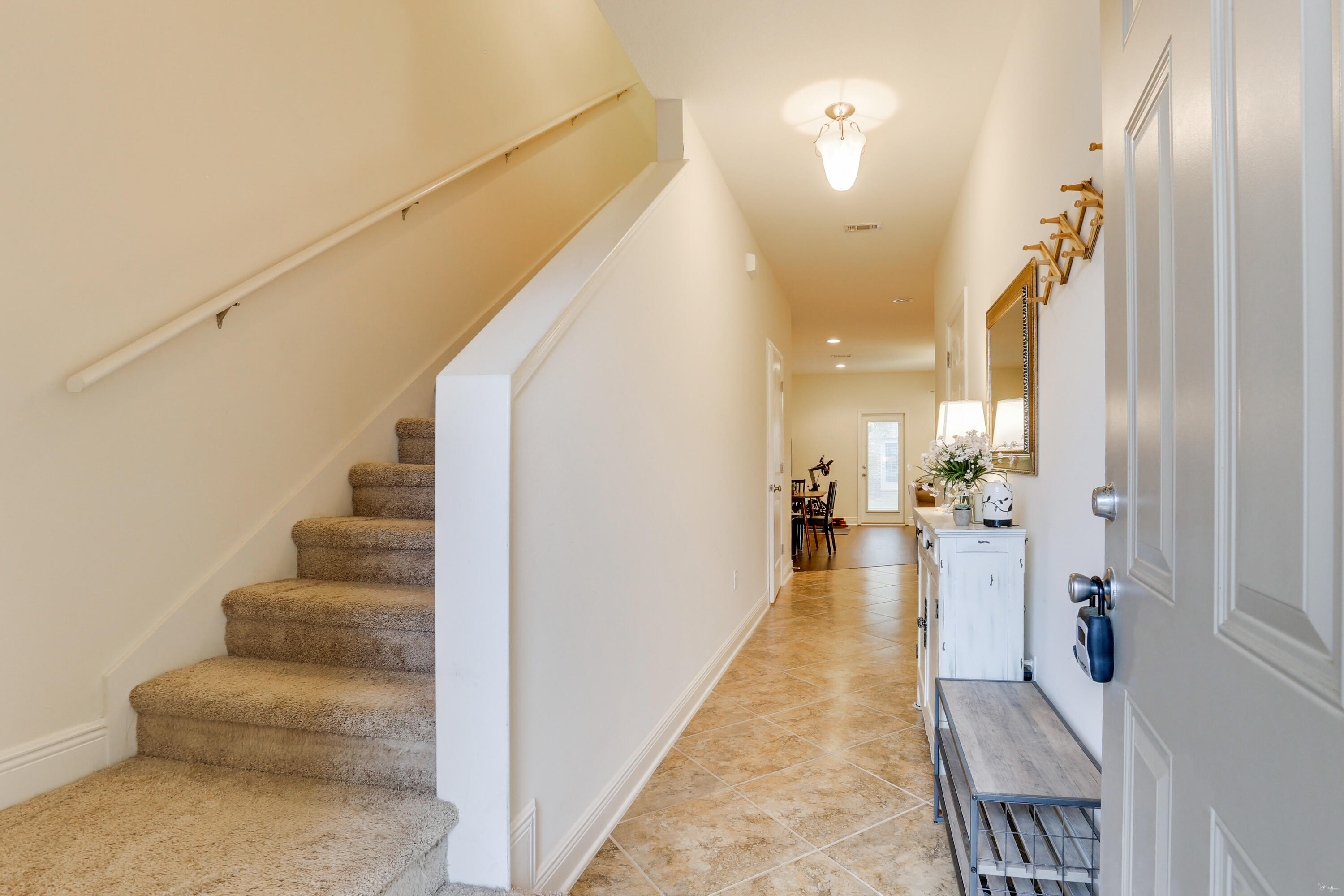 RESERVE POINTE - Residential