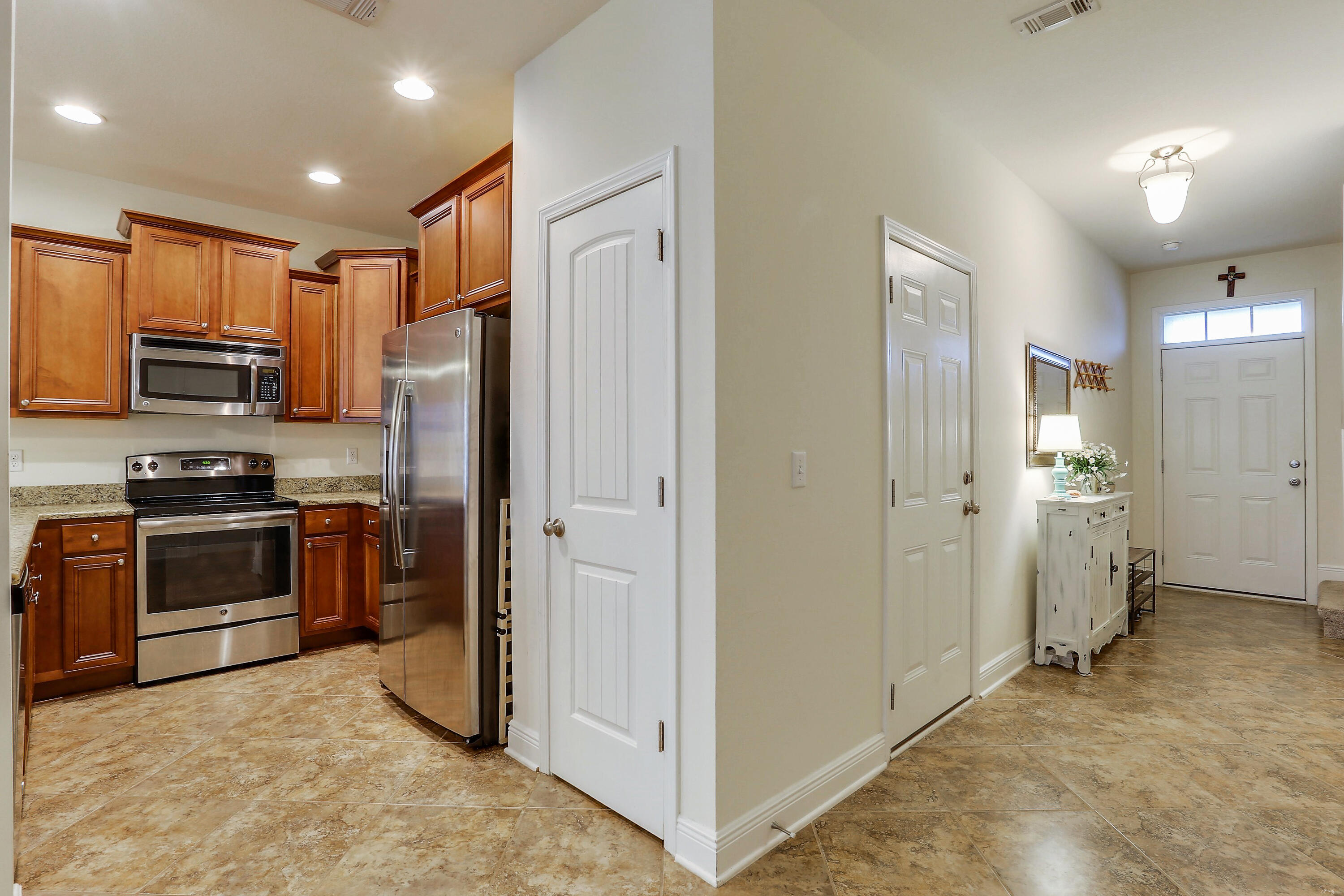 RESERVE POINTE - Residential