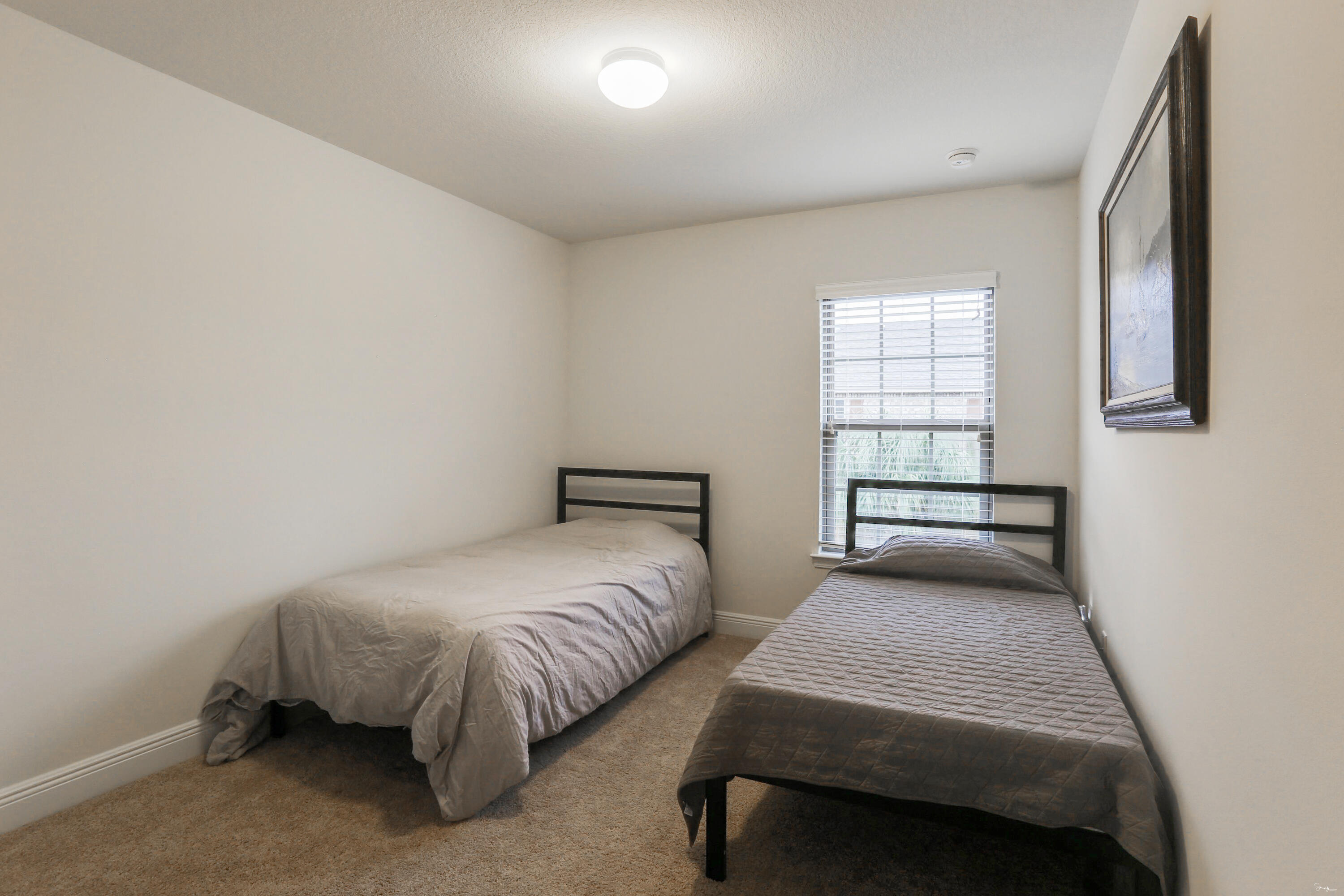 RESERVE POINTE - Residential