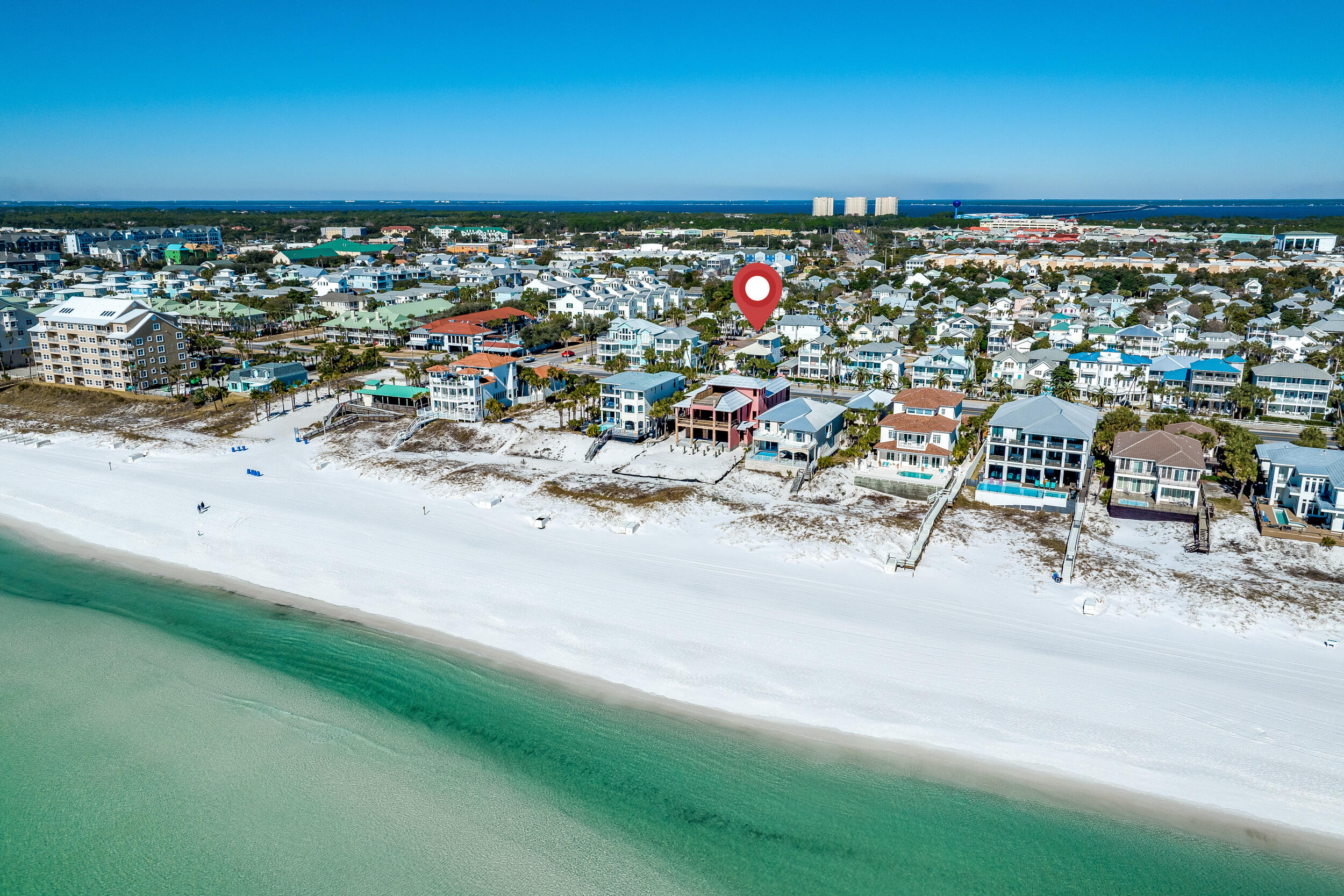 CRYSTAL SHORES - Residential