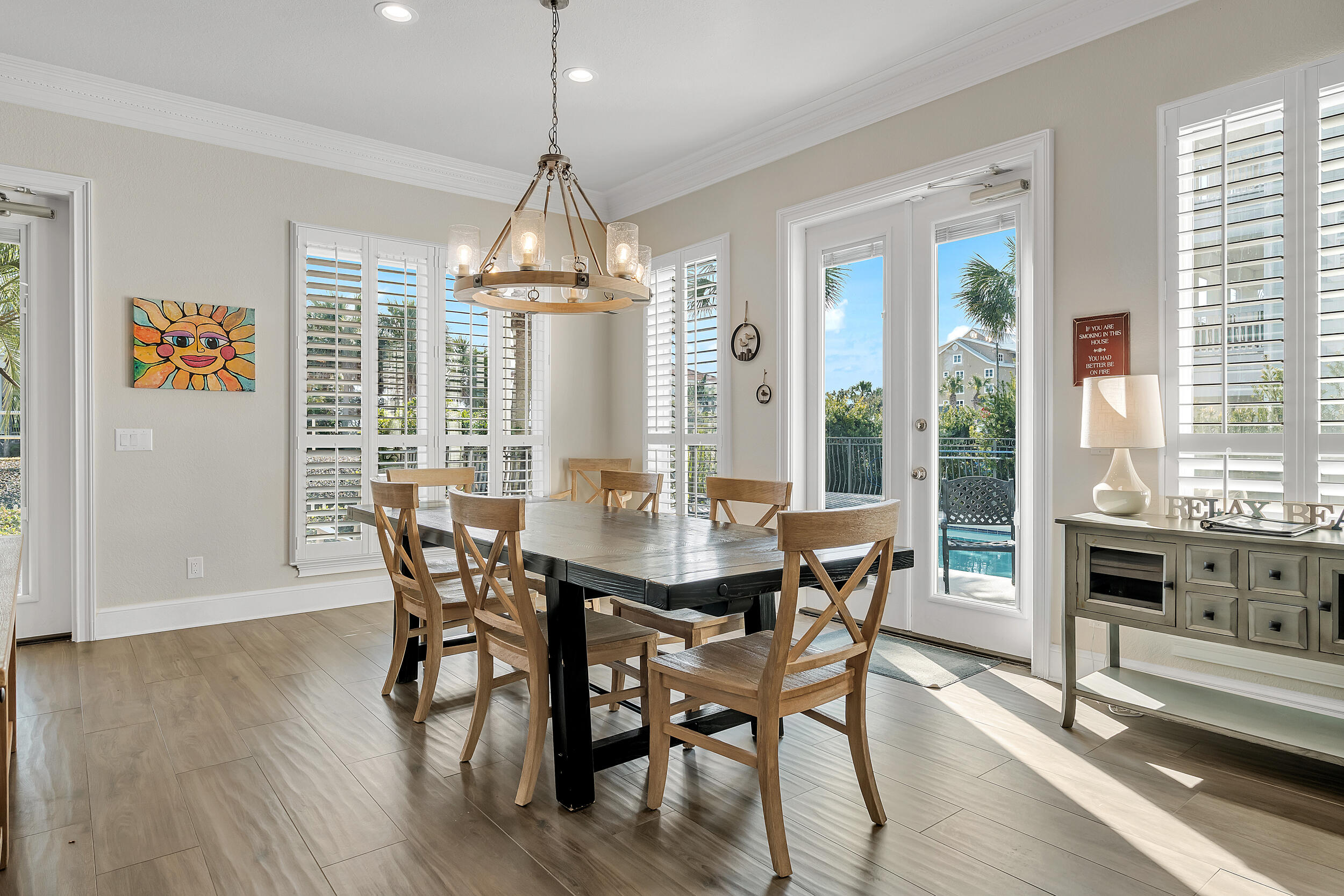 CRYSTAL SHORES - Residential