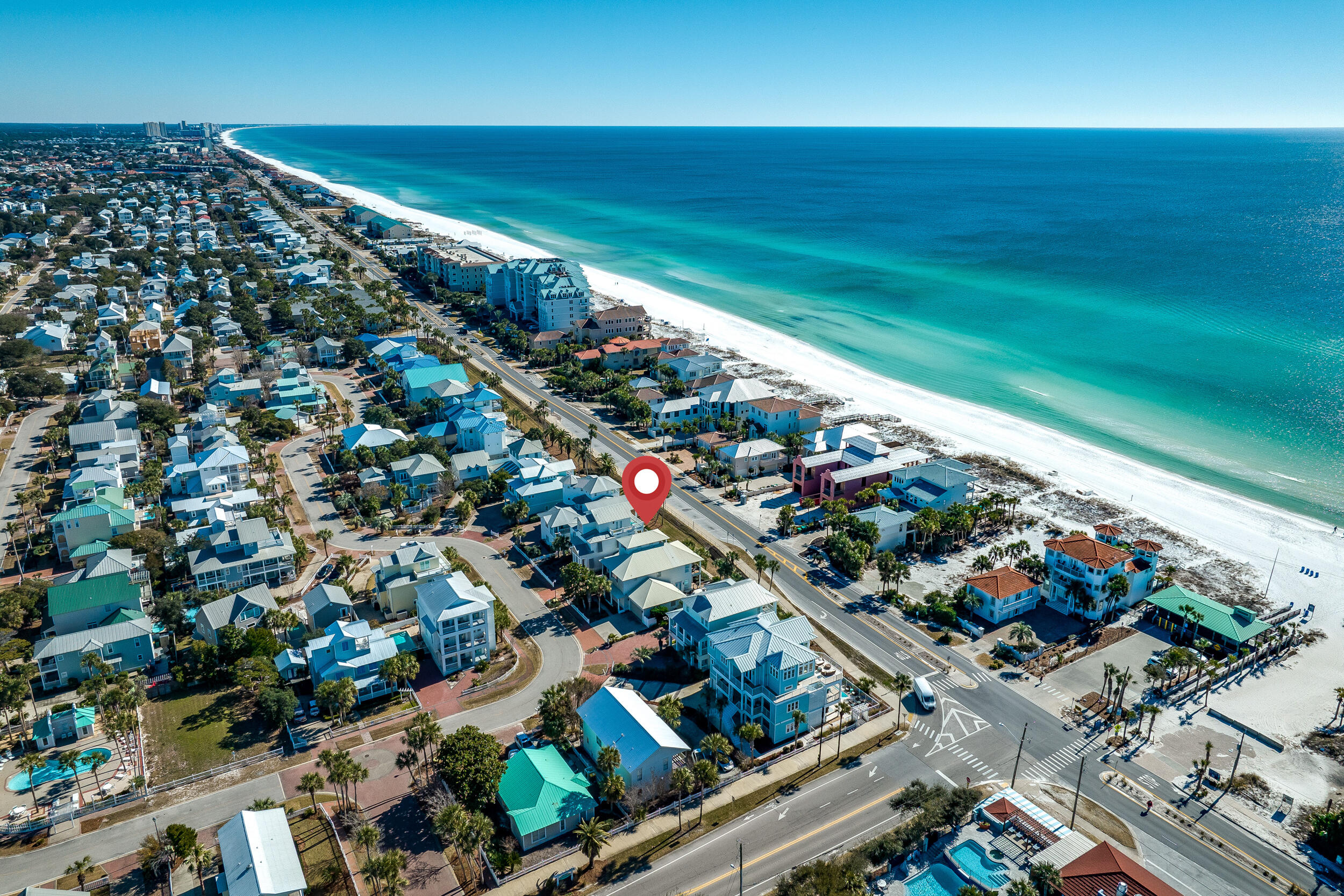 CRYSTAL SHORES - Residential