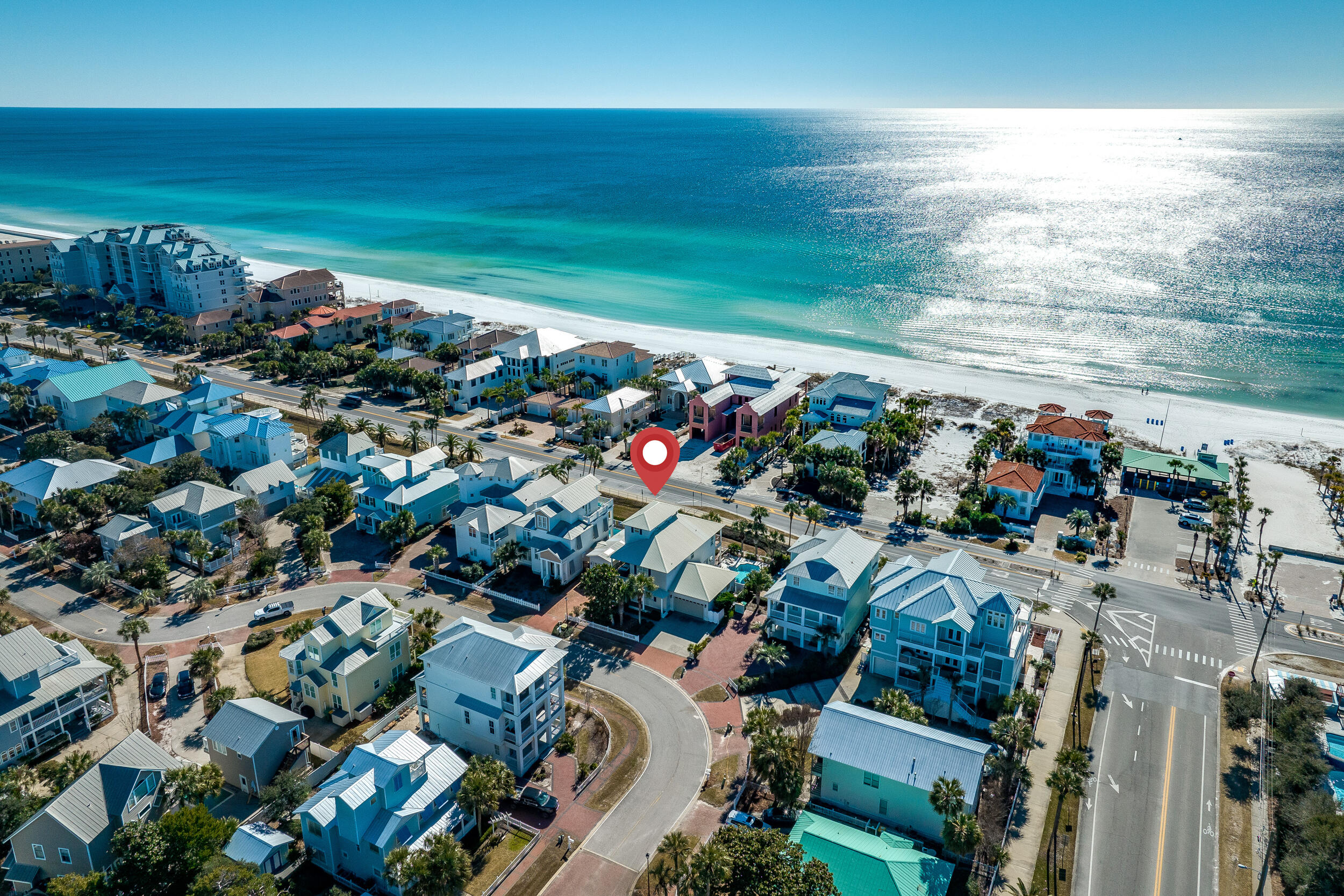 CRYSTAL SHORES - Residential