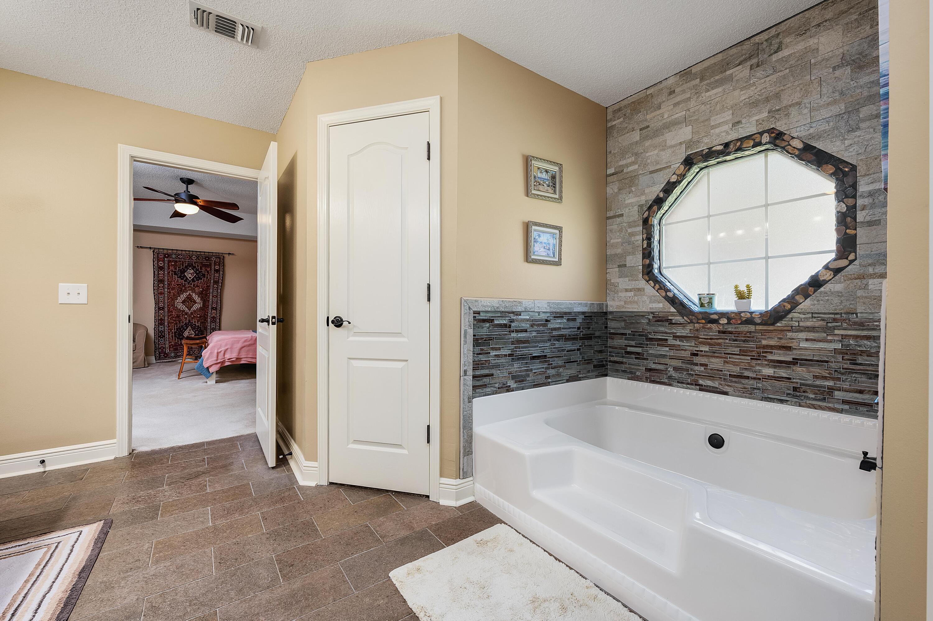 FOX CHASE - Residential