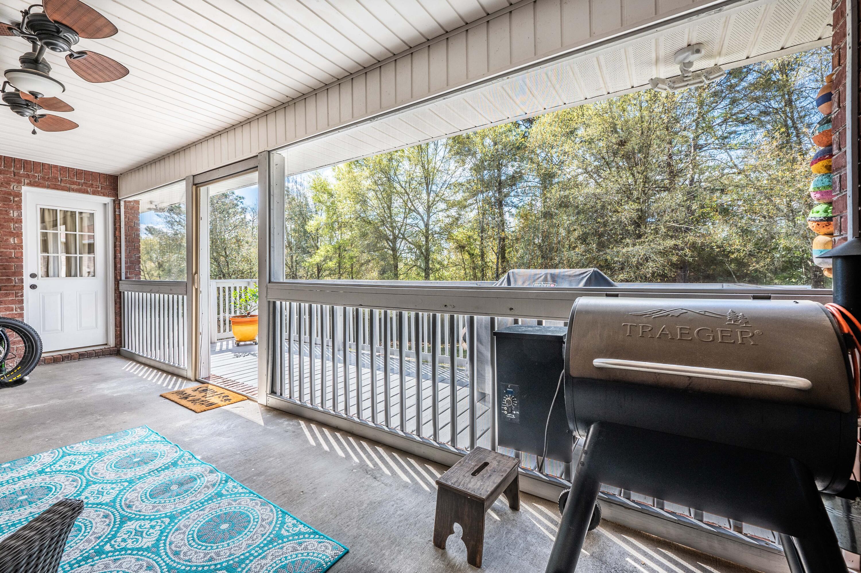 FOX CHASE - Residential