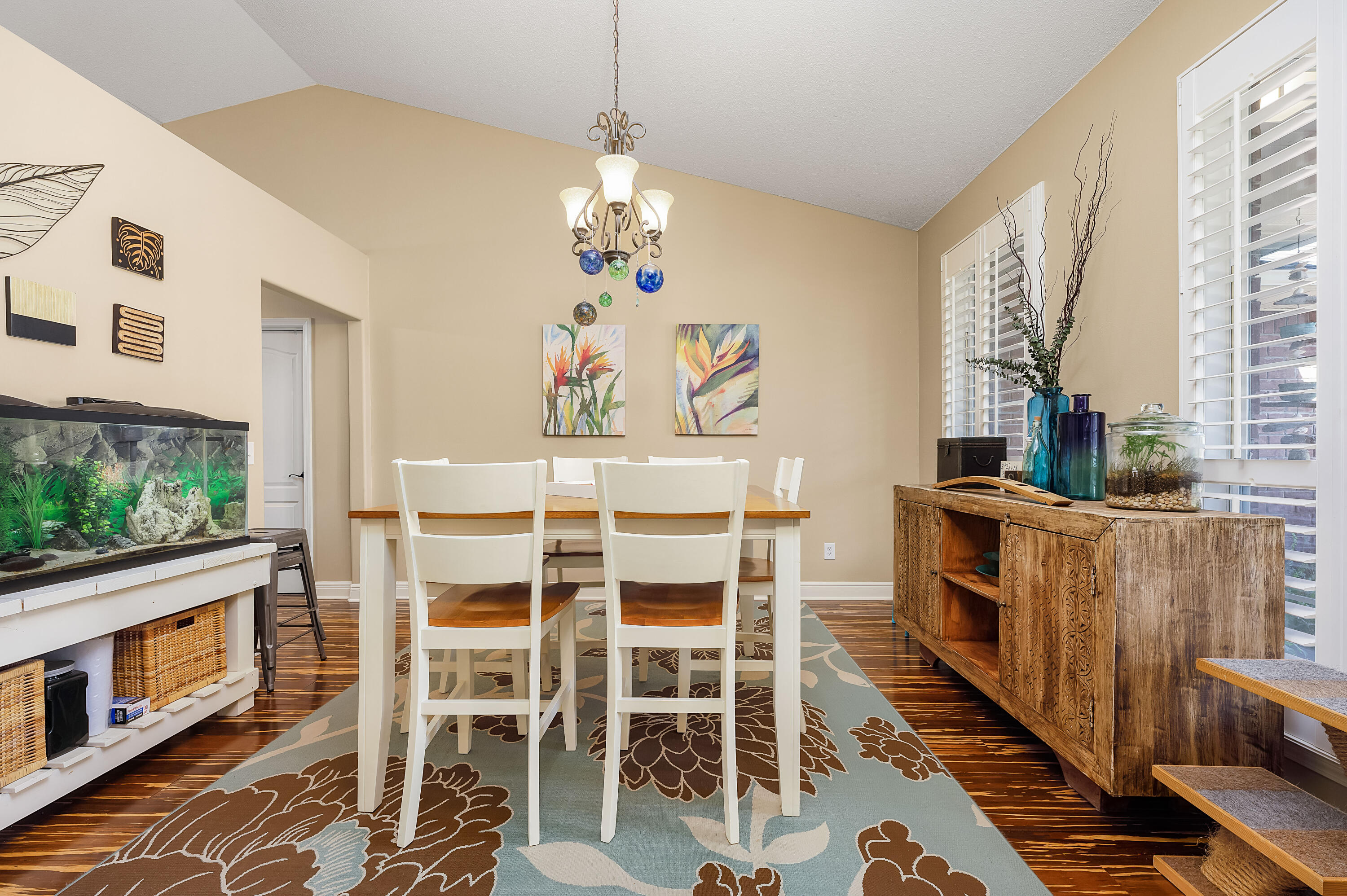 FOX CHASE - Residential