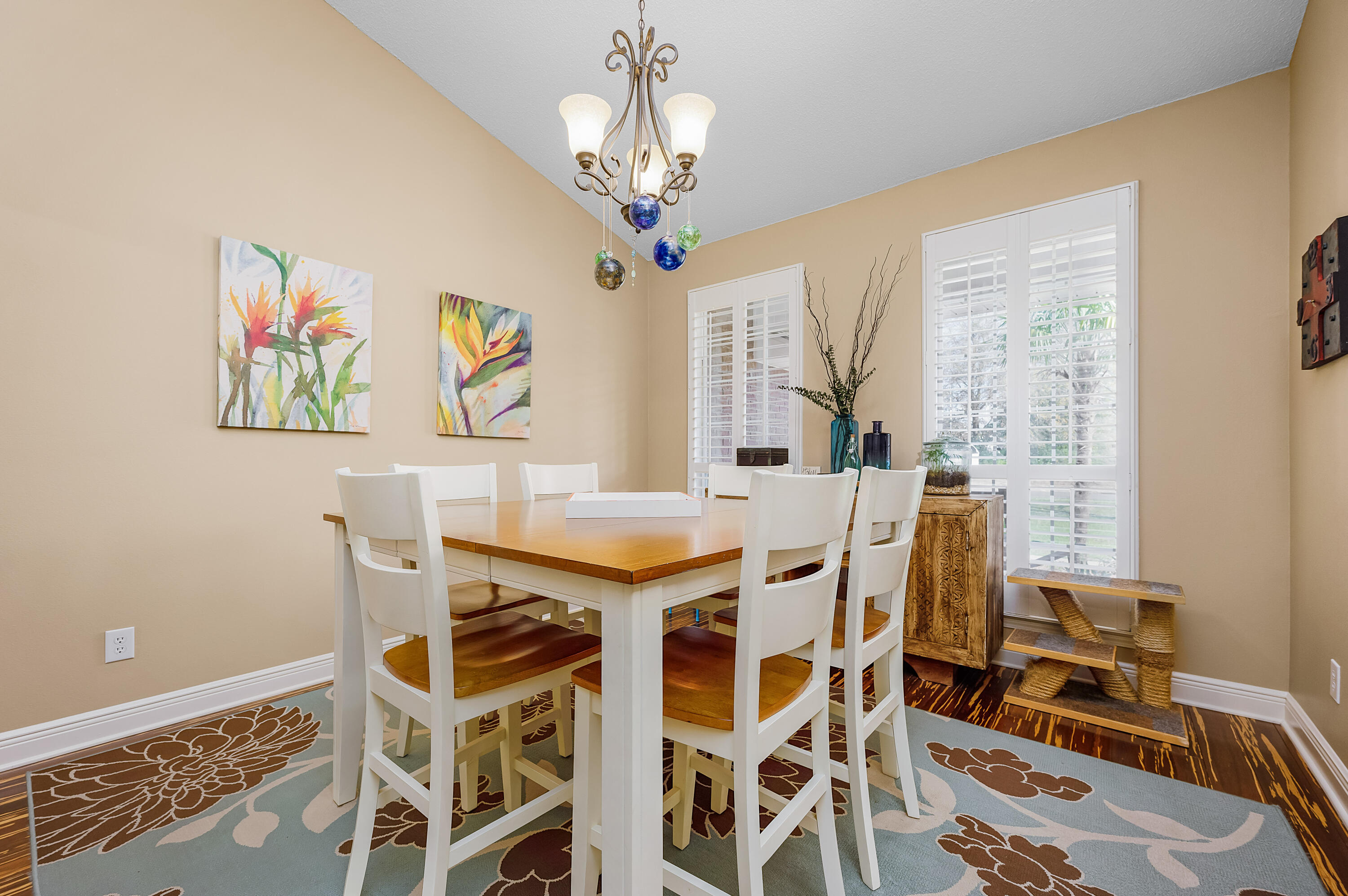 FOX CHASE - Residential