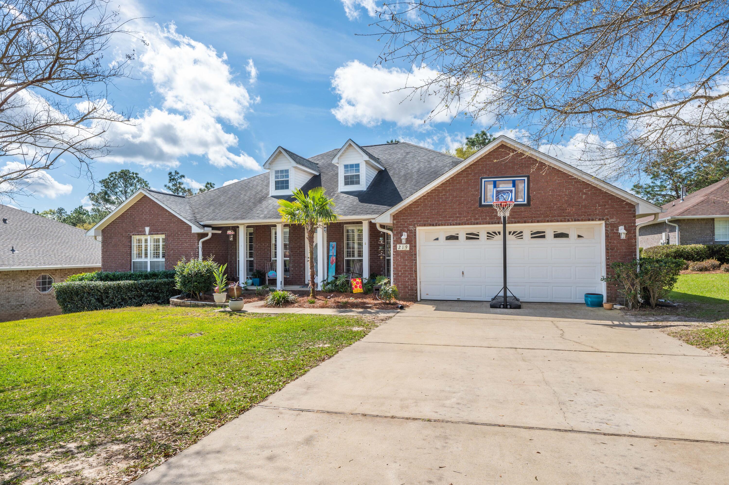 FOX CHASE - Residential