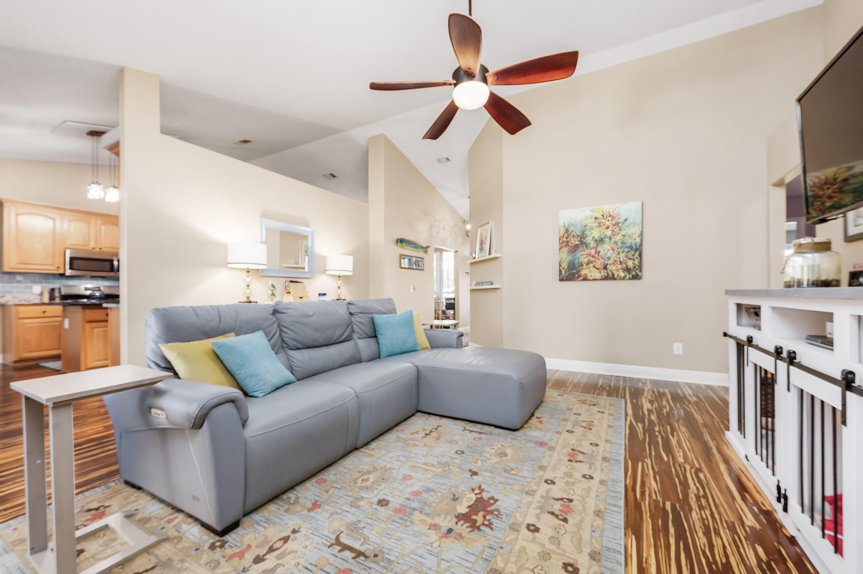 FOX CHASE - Residential