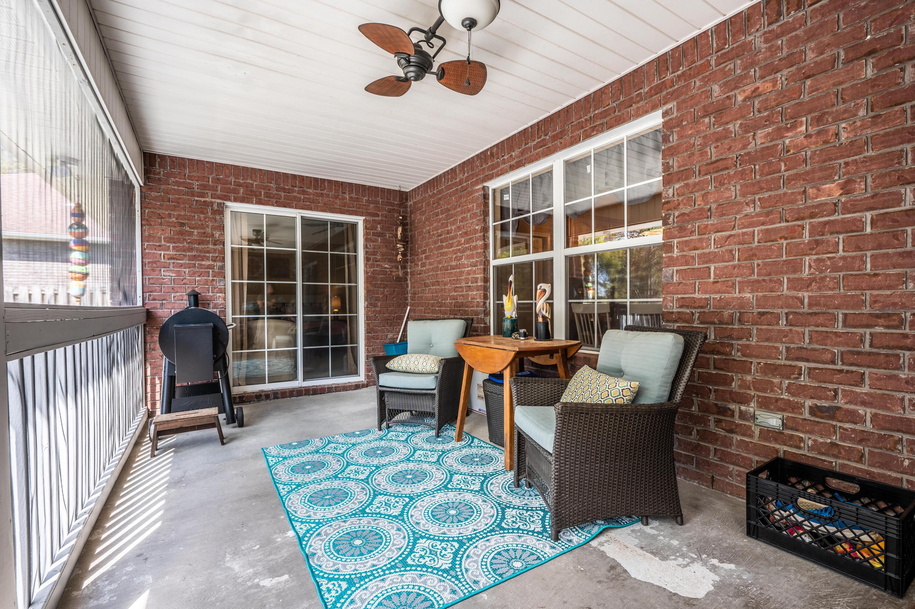 FOX CHASE - Residential