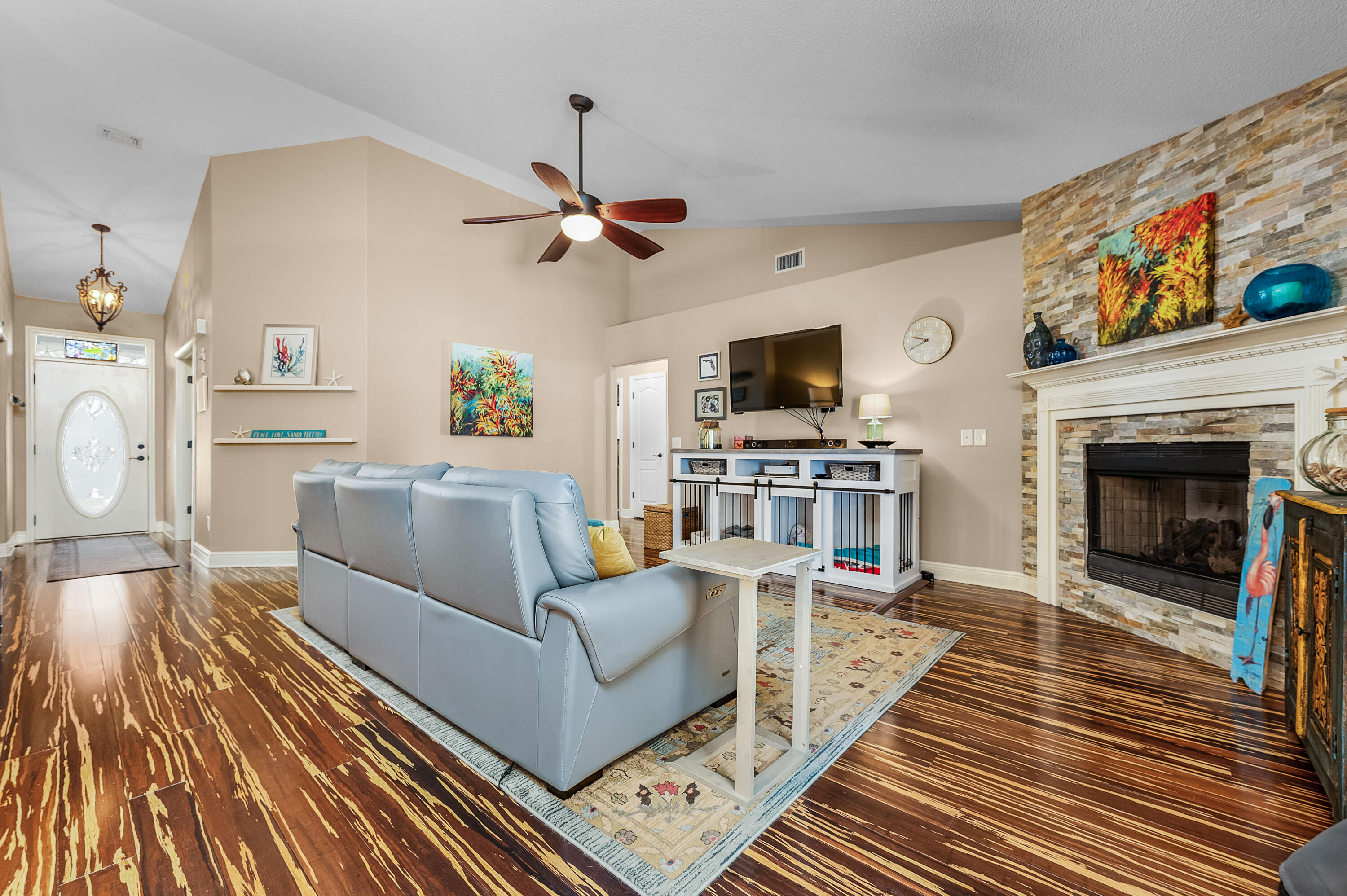 FOX CHASE - Residential