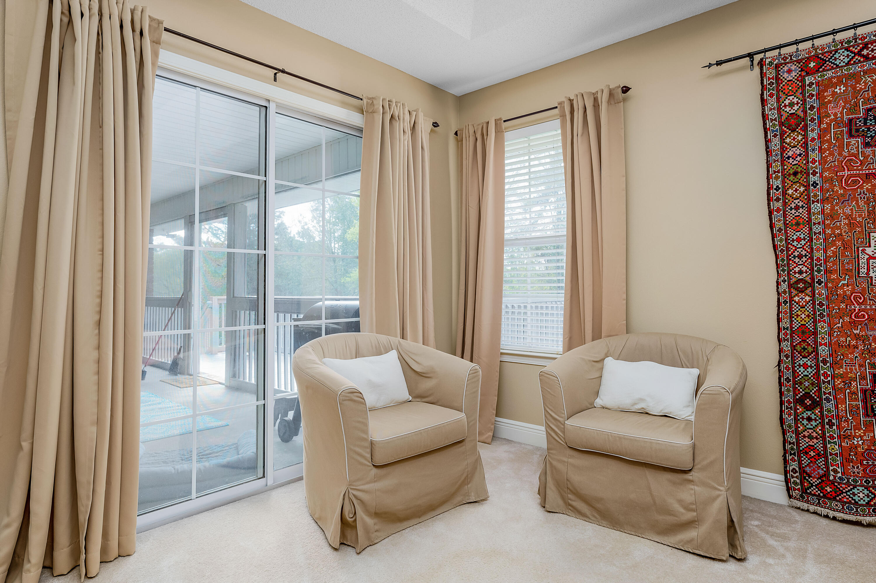 FOX CHASE - Residential