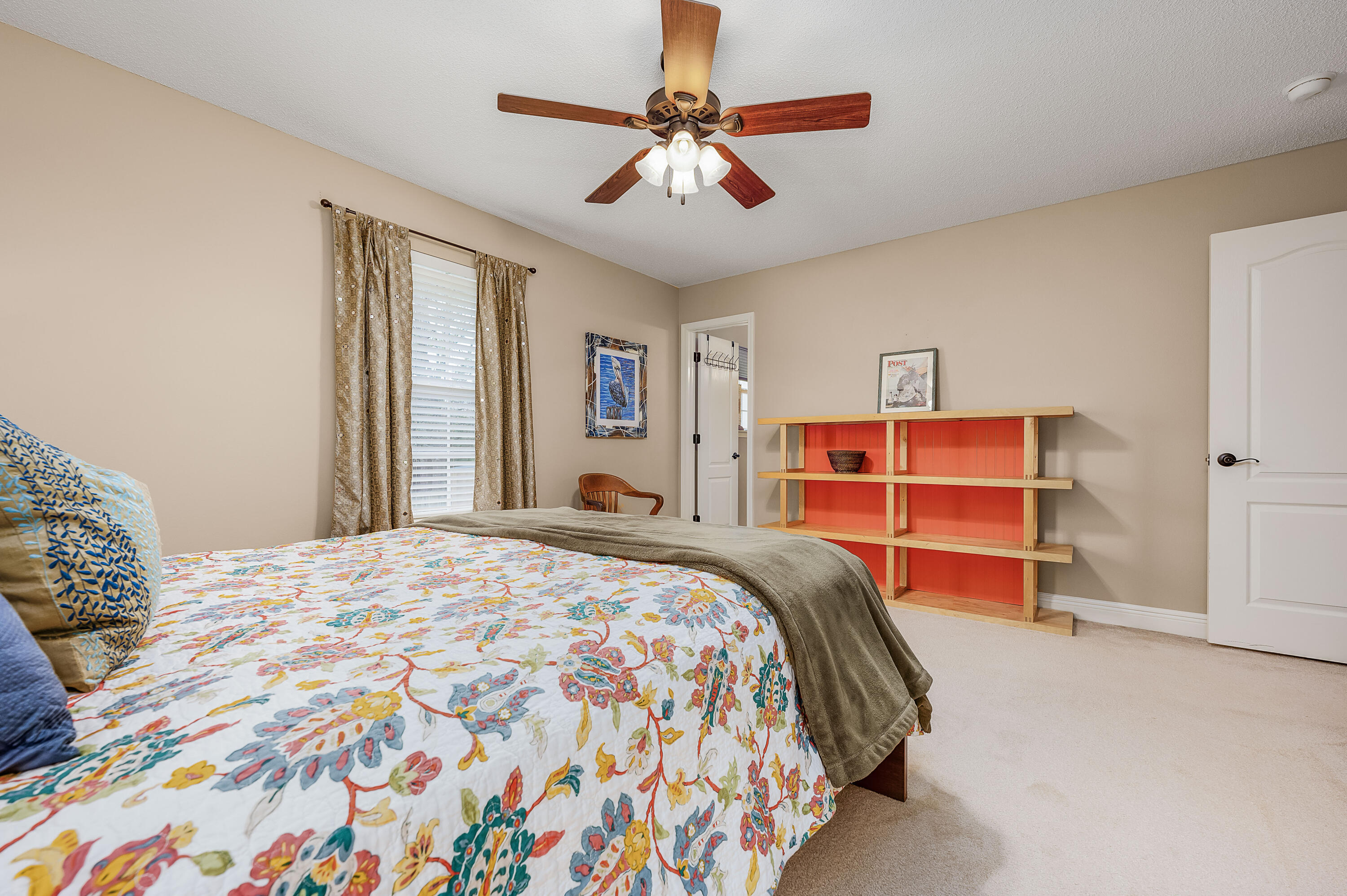 FOX CHASE - Residential