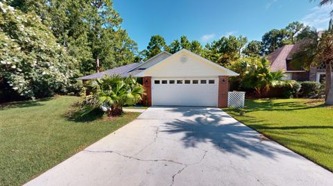 A home in Navarre