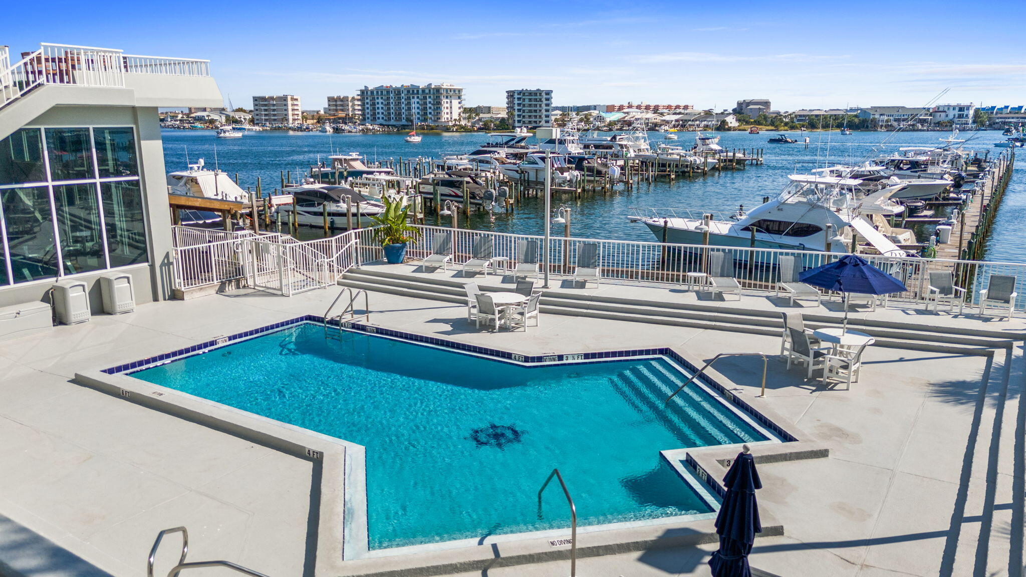 DESTIN YACHT CLUB - Residential