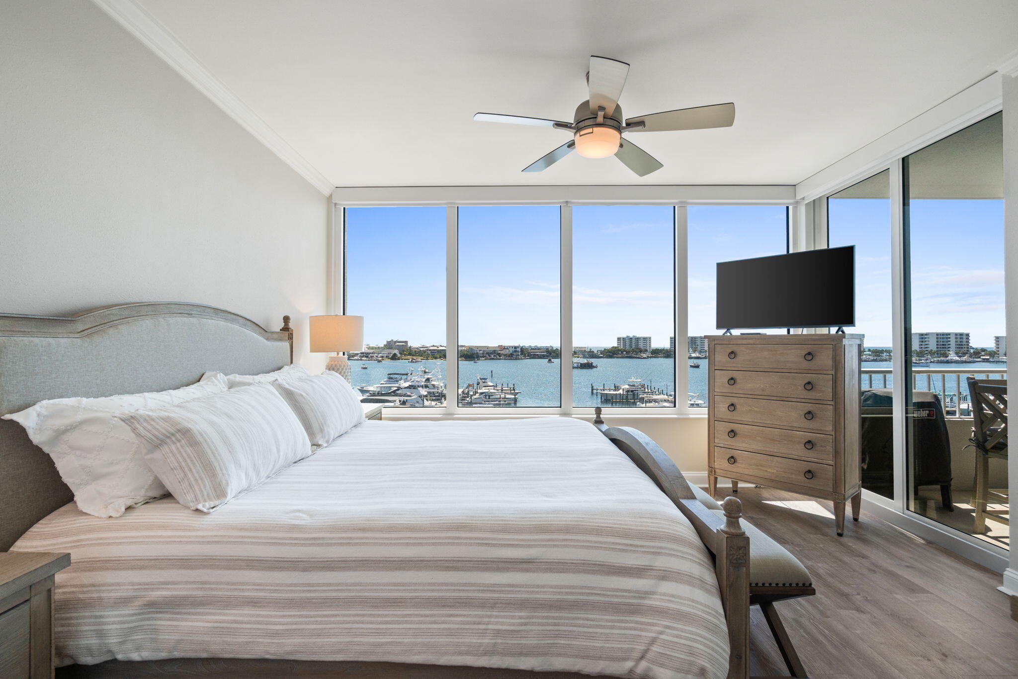 DESTIN YACHT CLUB - Residential