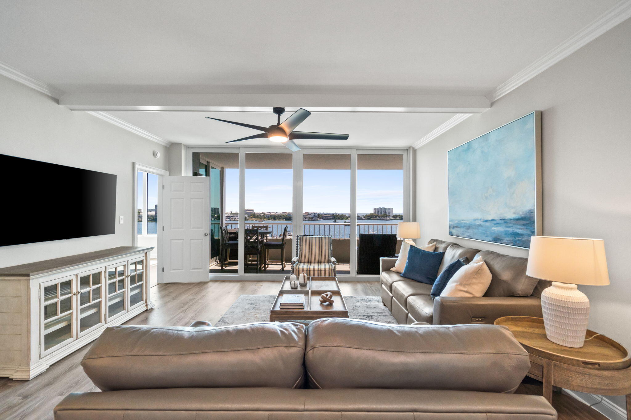 DESTIN YACHT CLUB - Residential
