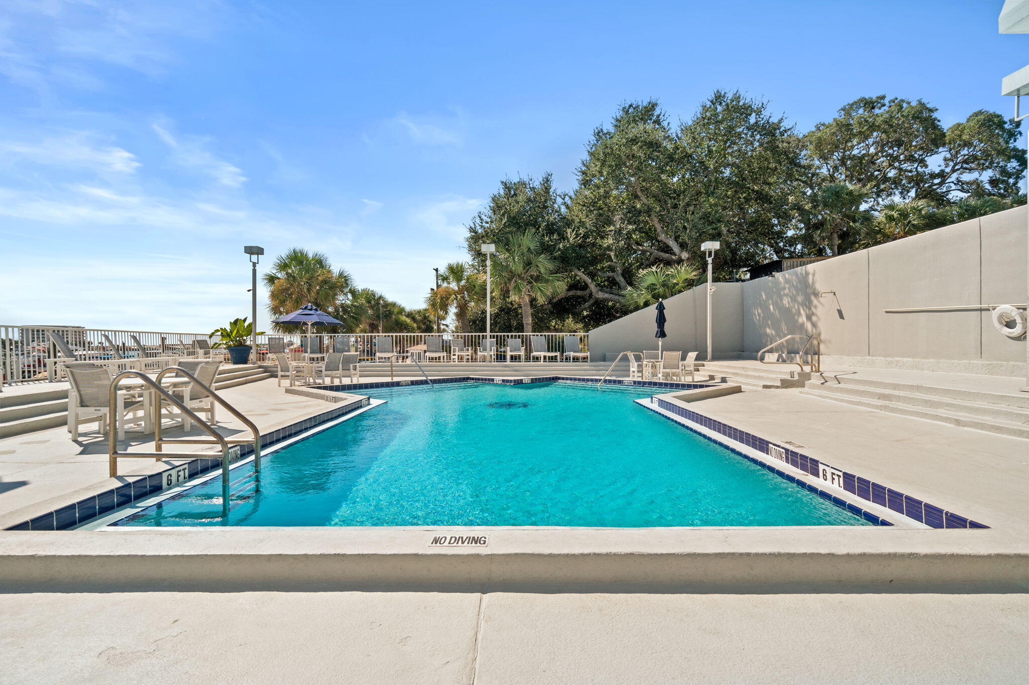 DESTIN YACHT CLUB - Residential
