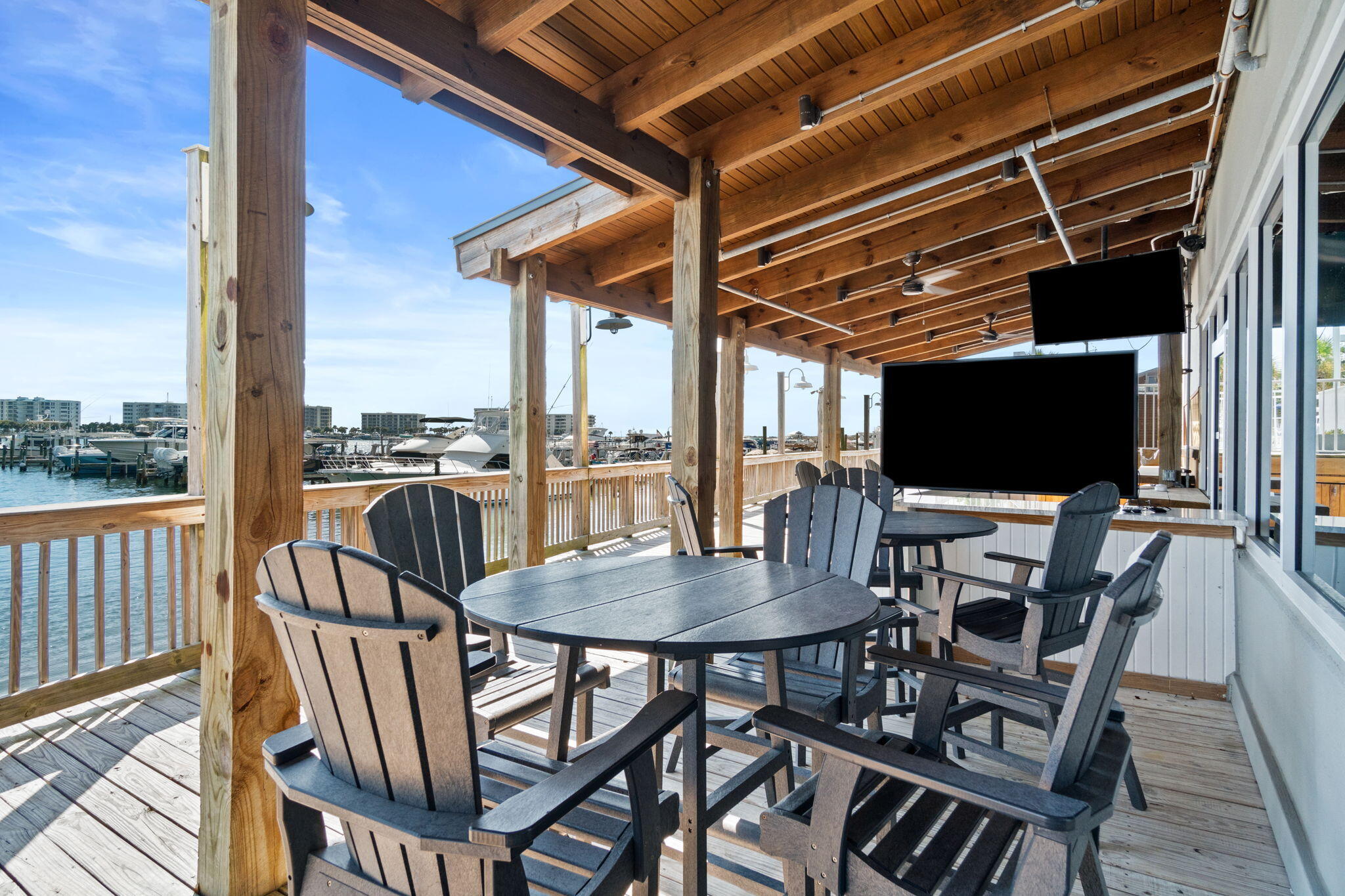DESTIN YACHT CLUB - Residential
