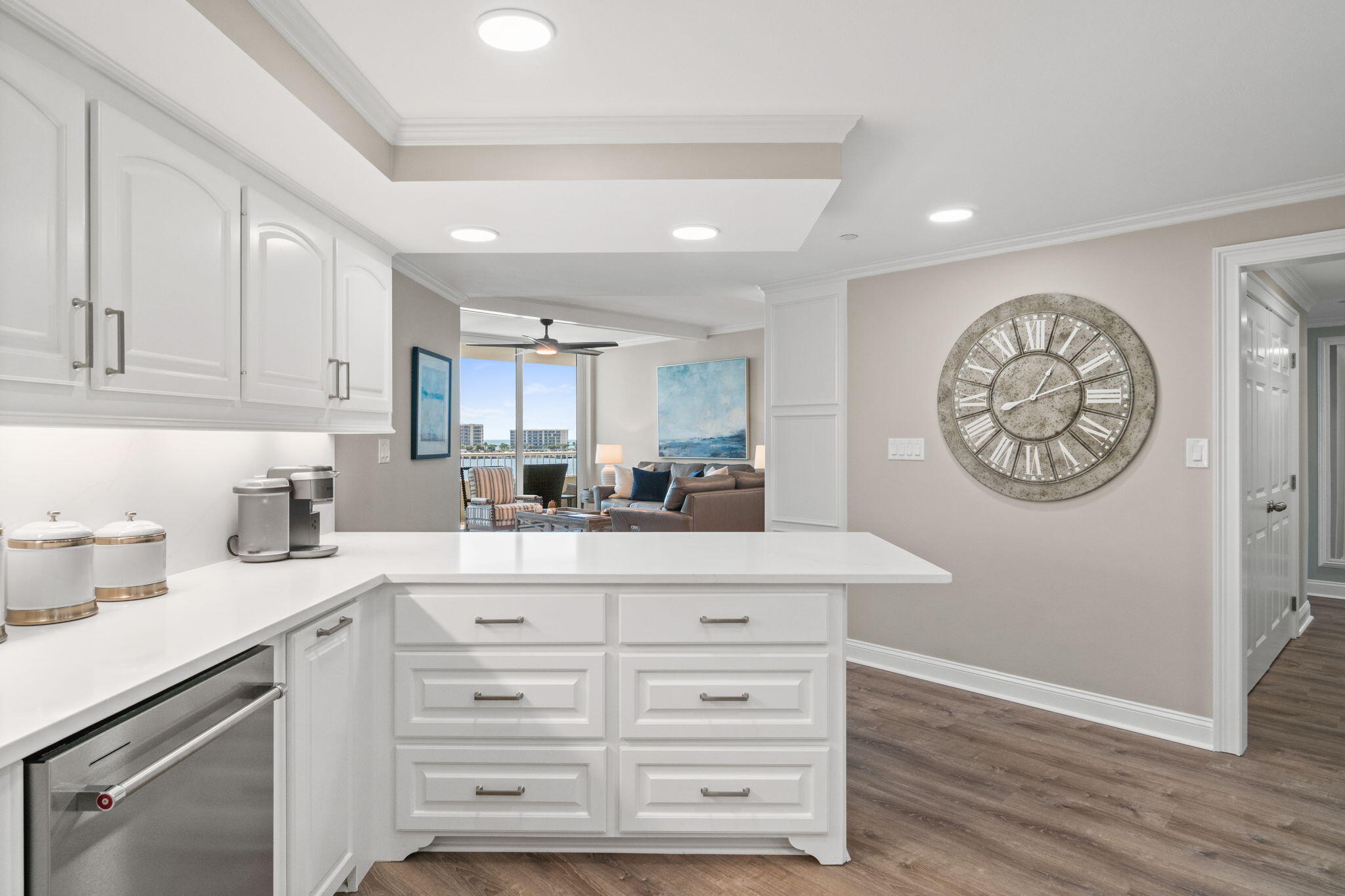 DESTIN YACHT CLUB - Residential