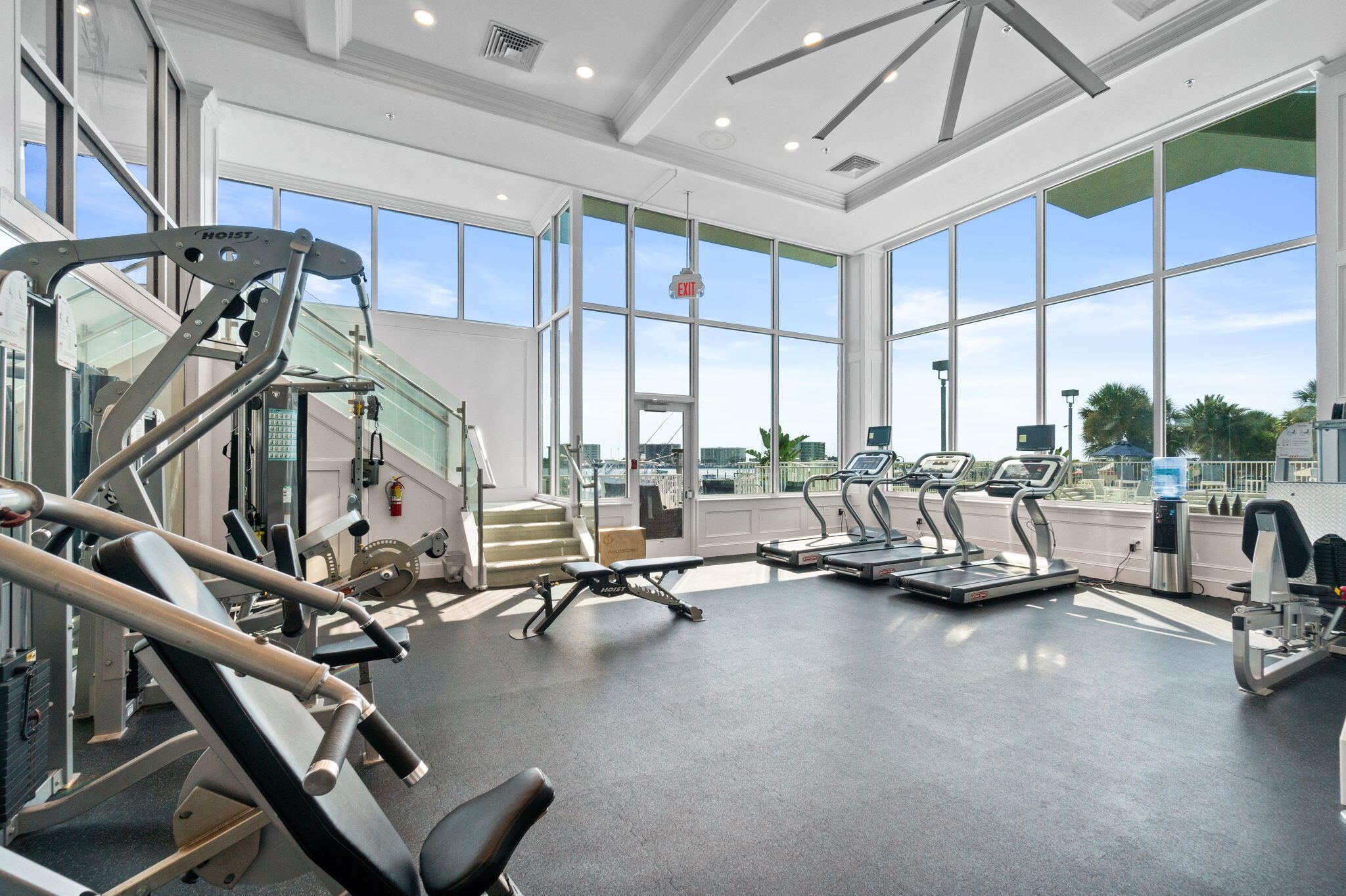 DESTIN YACHT CLUB - Residential
