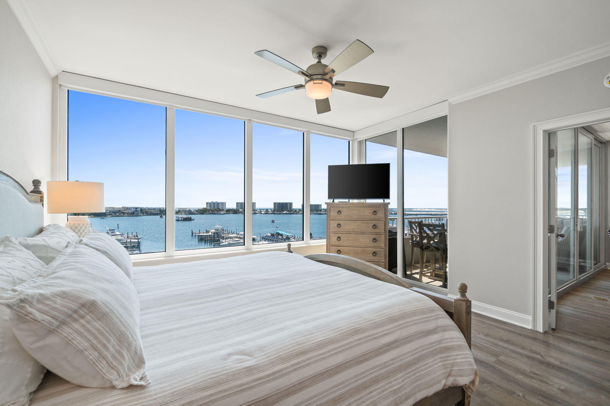 DESTIN YACHT CLUB - Residential