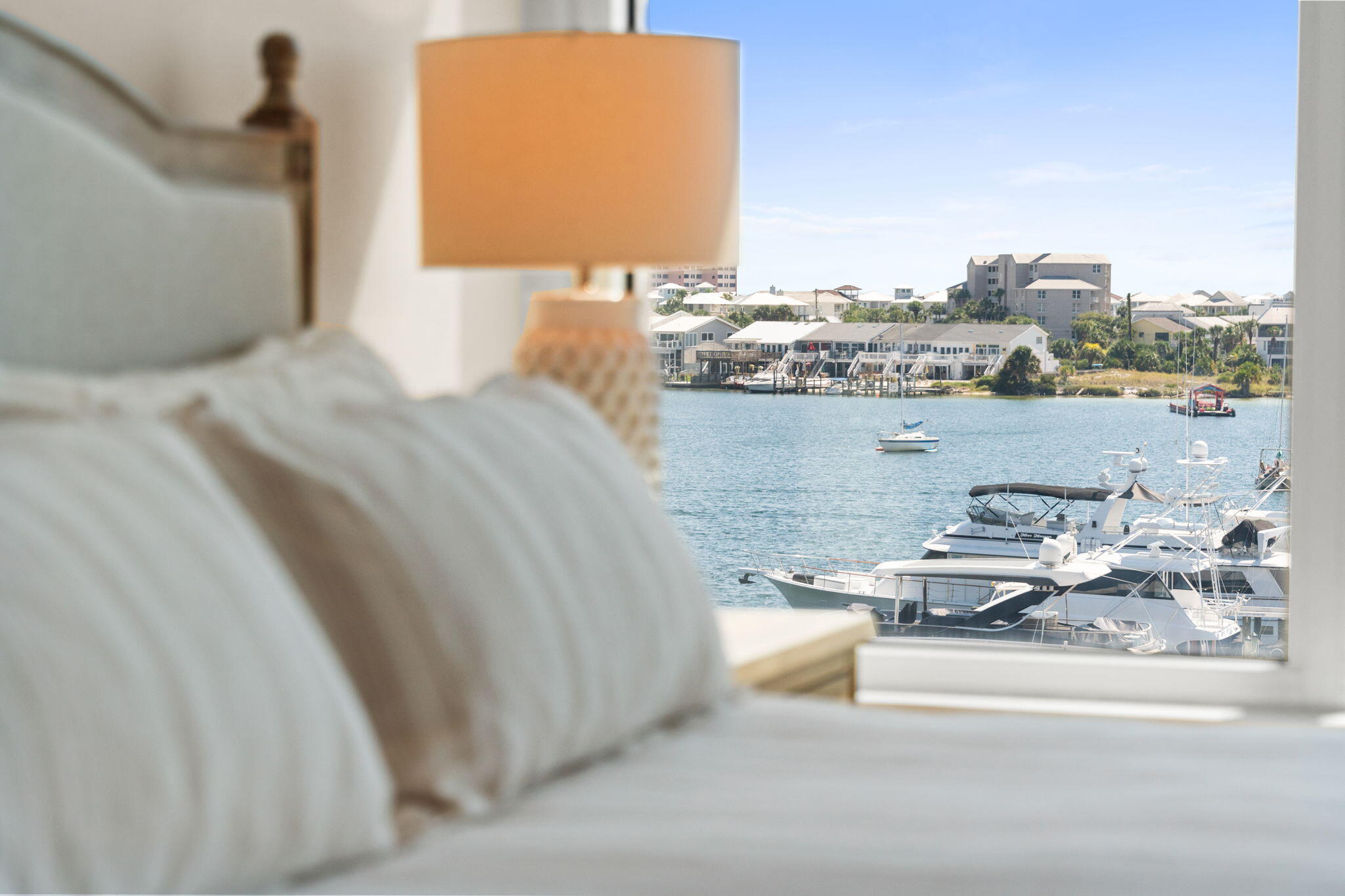 DESTIN YACHT CLUB - Residential