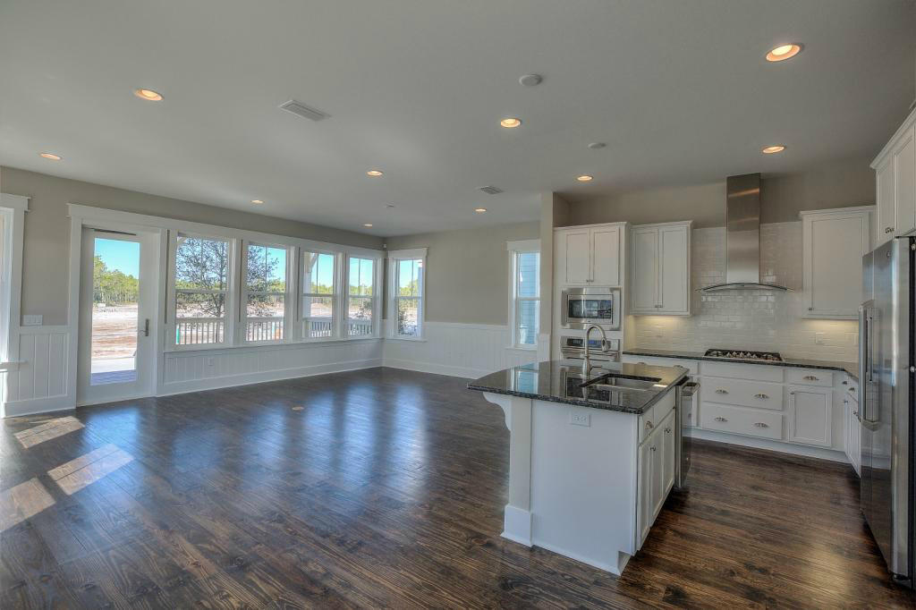 NATUREWALK AT SEAGROVE - Residential