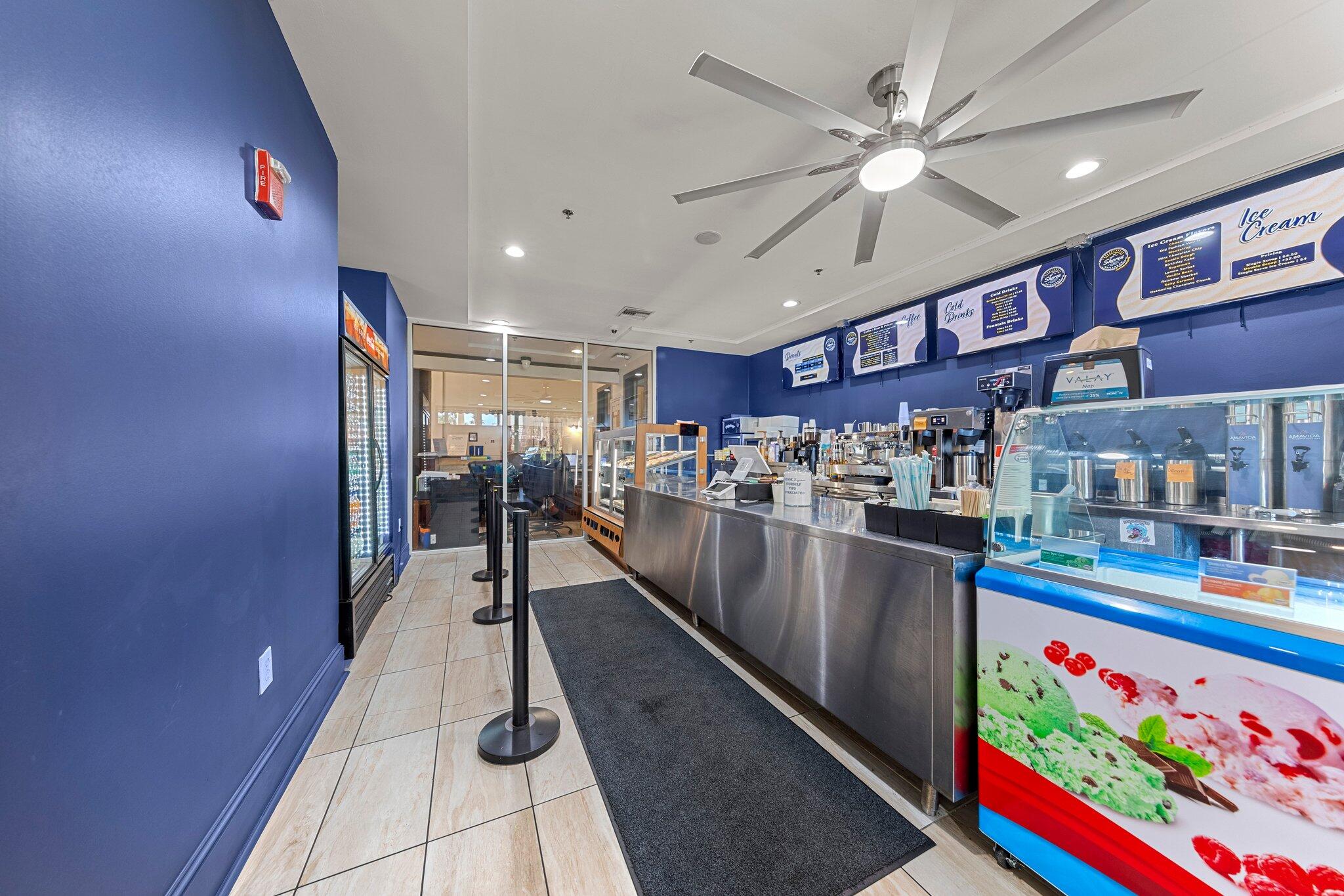 SHORES OF PANAMA - Residential