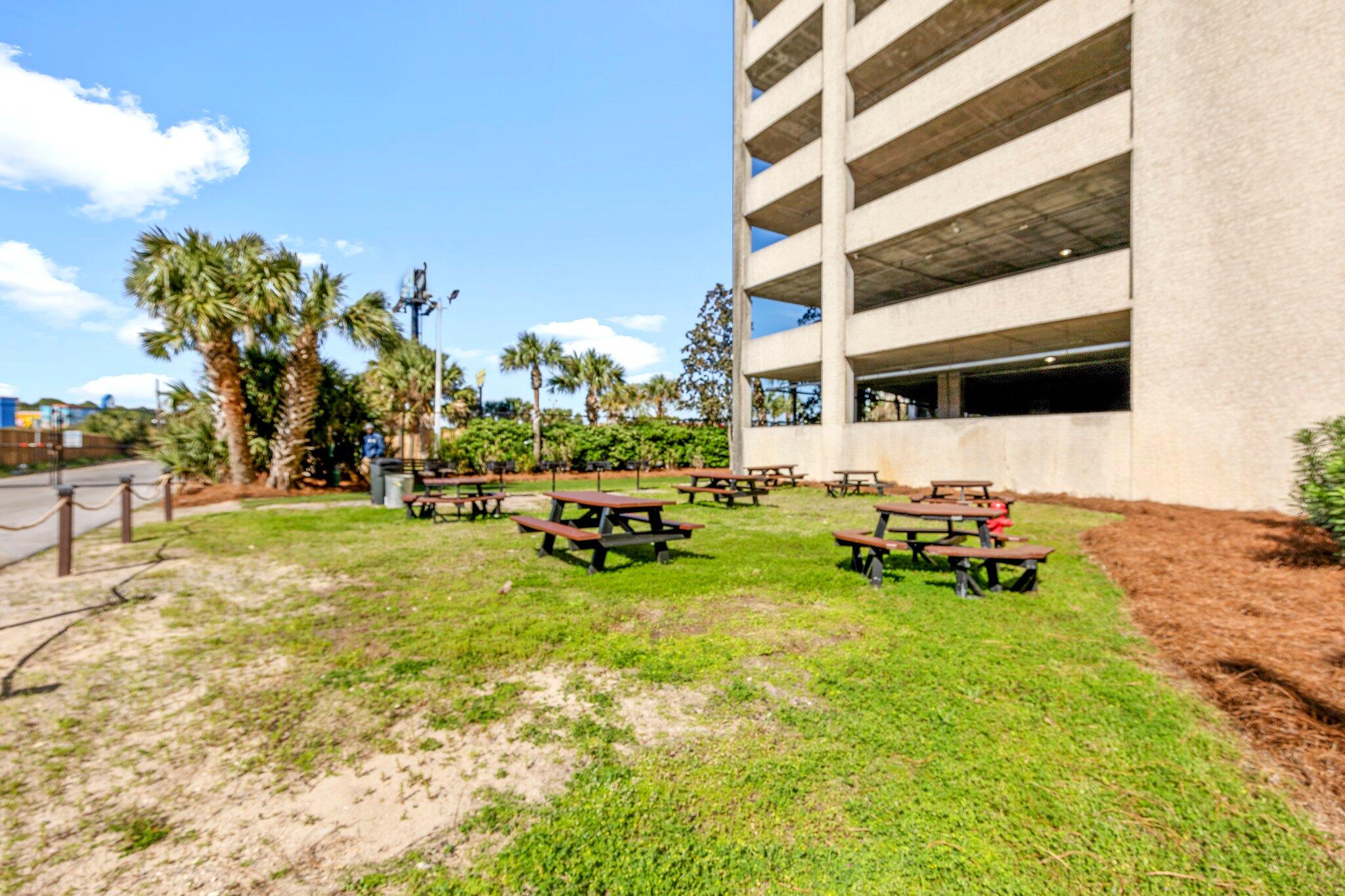 SHORES OF PANAMA - Residential