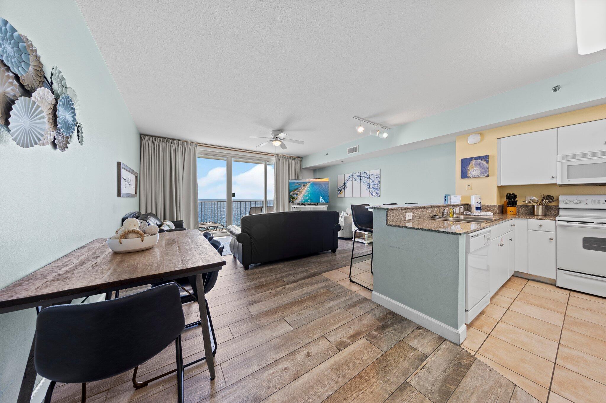 SHORES OF PANAMA - Residential