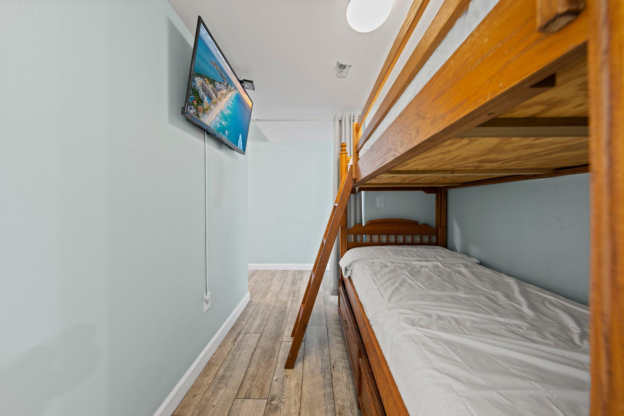 SHORES OF PANAMA - Residential