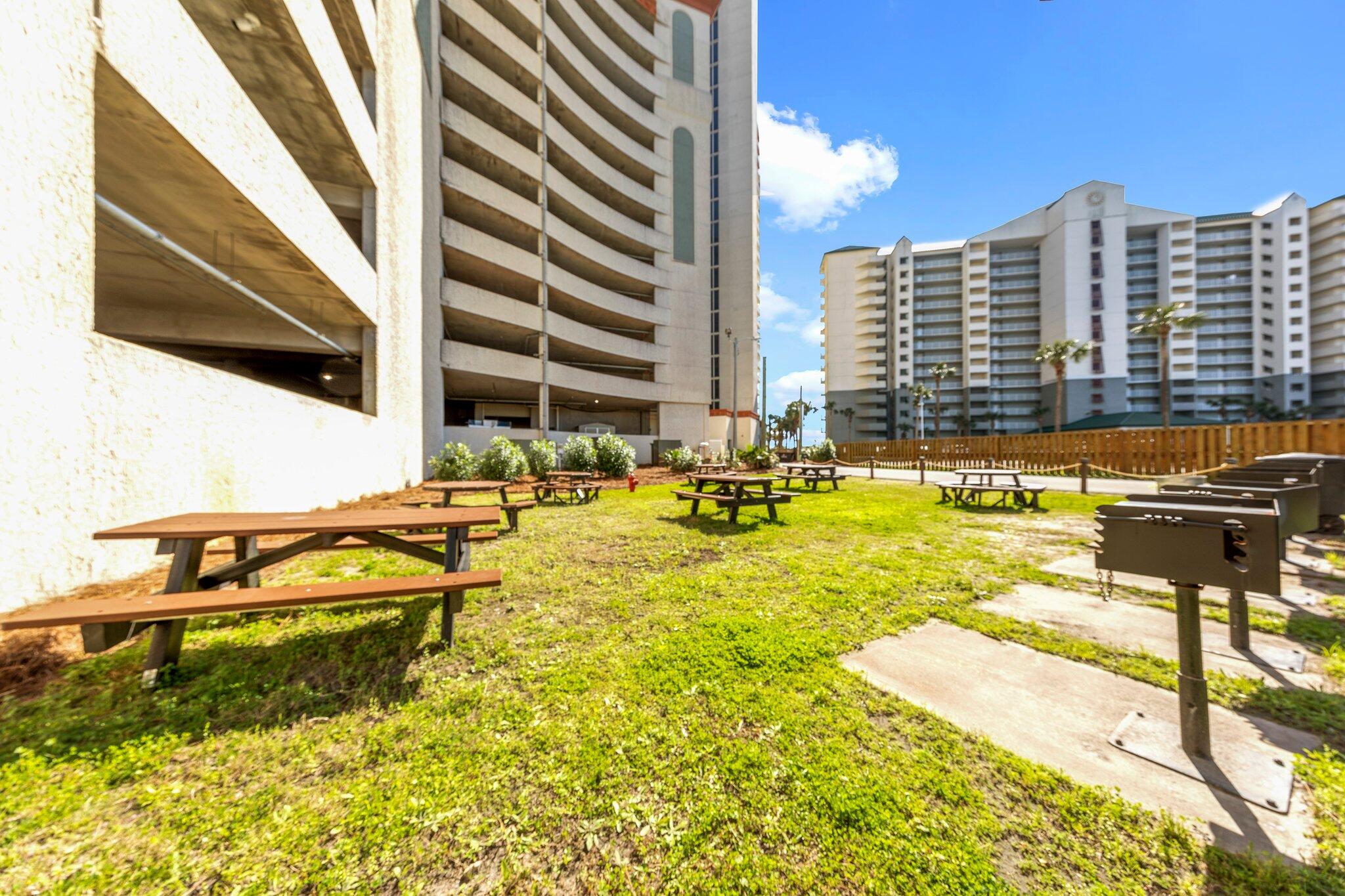 SHORES OF PANAMA - Residential