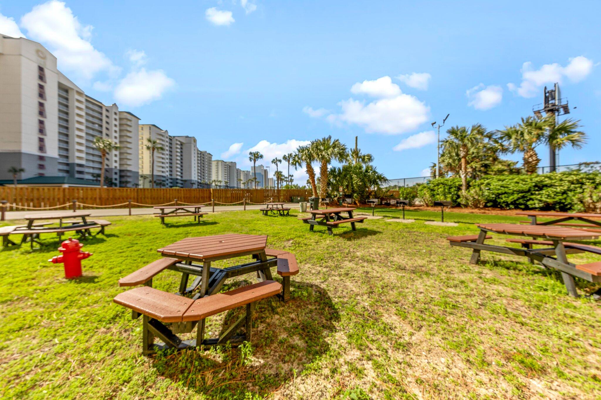 SHORES OF PANAMA - Residential