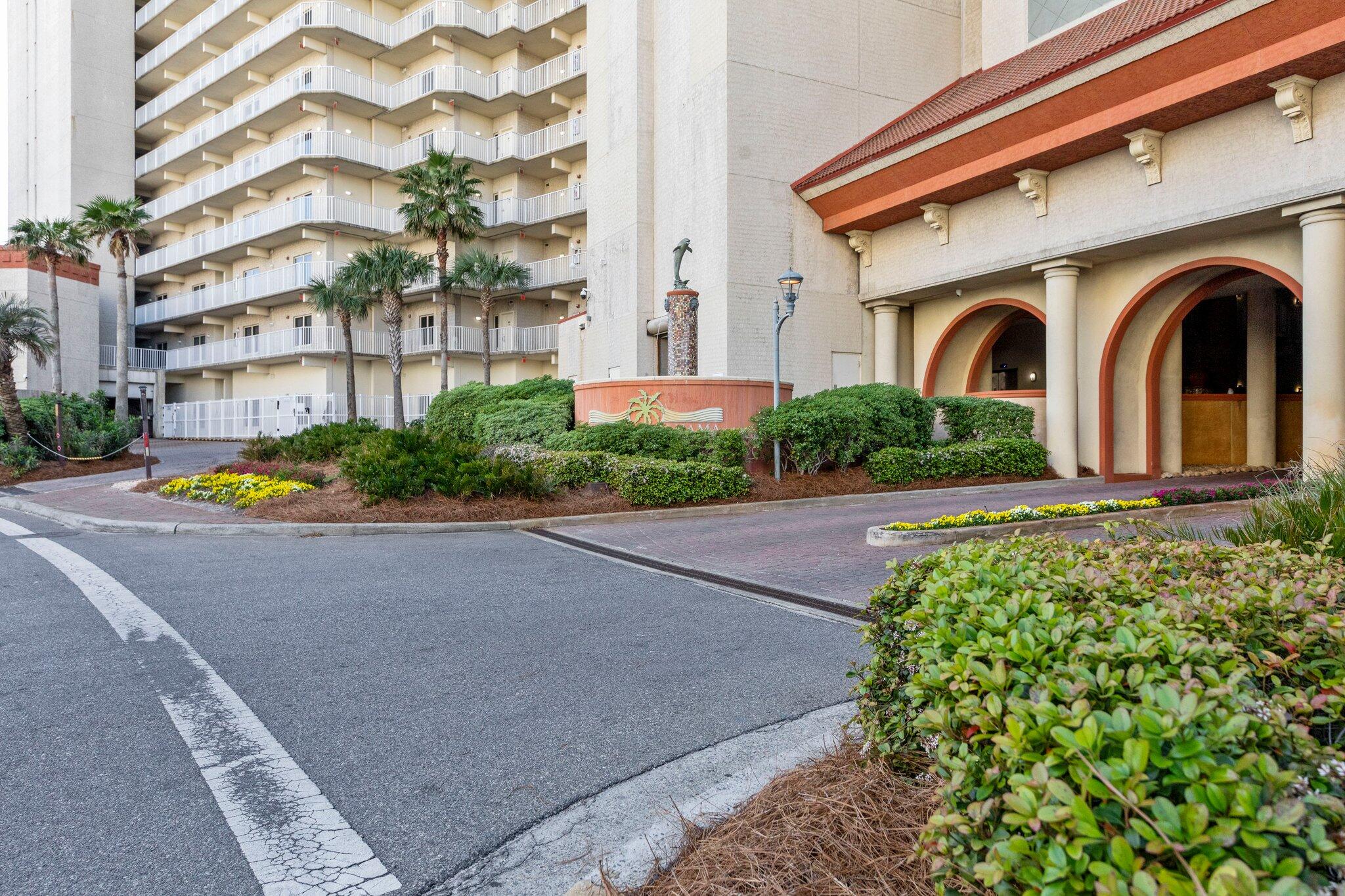 SHORES OF PANAMA - Residential