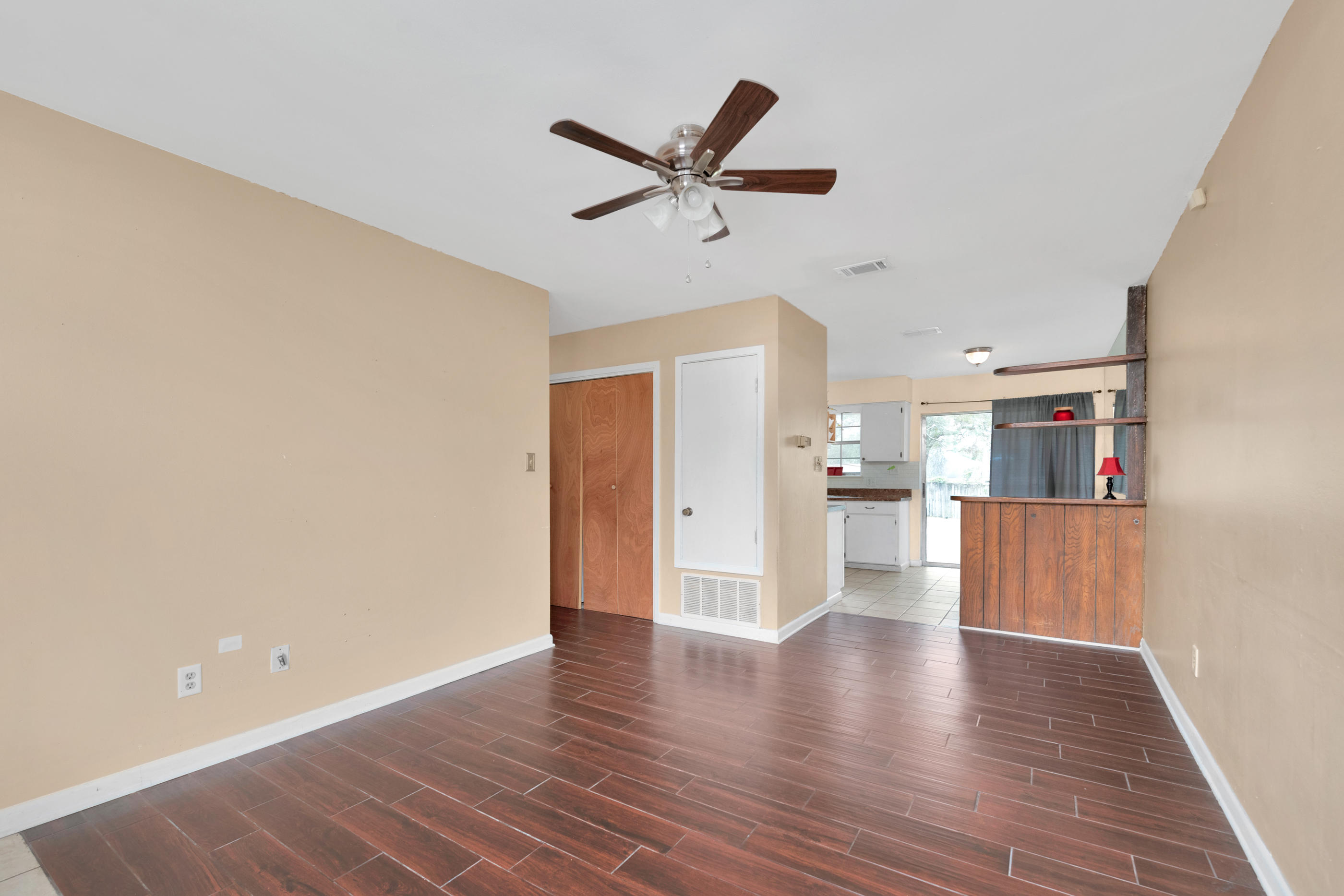 TOWNSITE OF PORT DIXIE - Residential