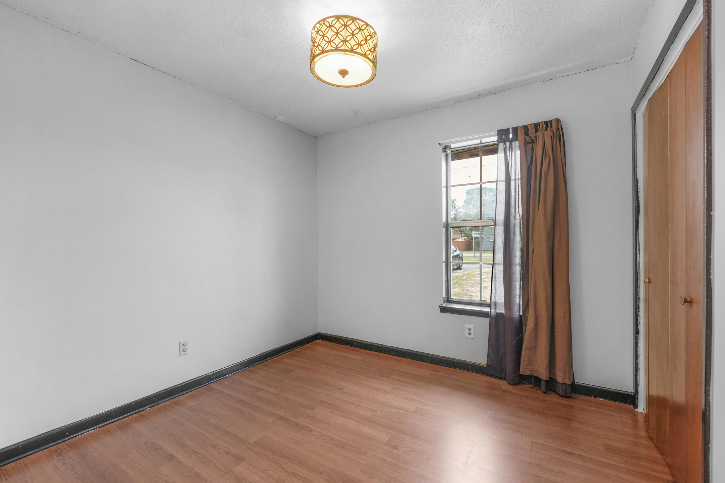 TOWNSITE OF PORT DIXIE - Residential