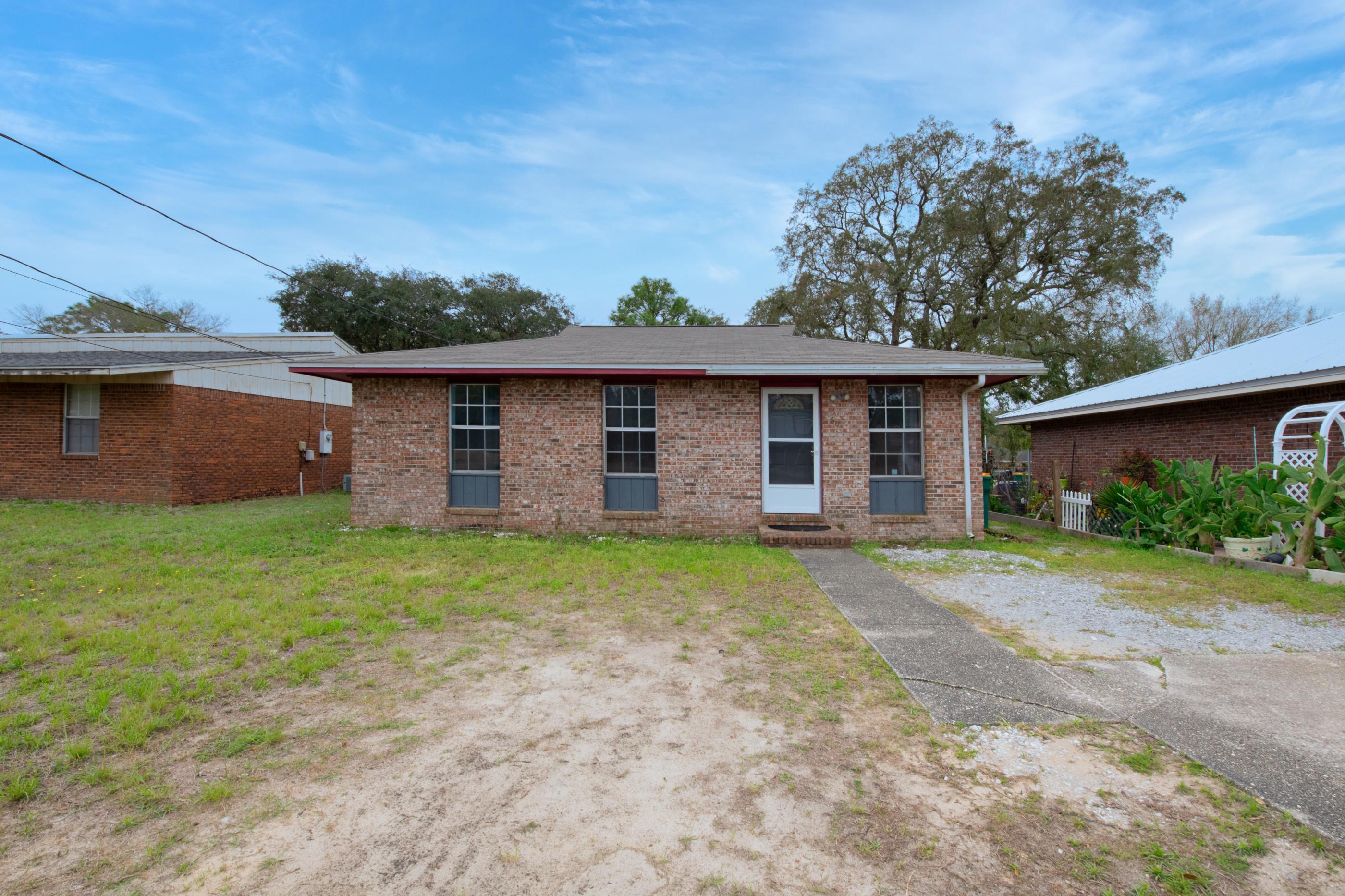 TOWNSITE OF PORT DIXIE - Residential