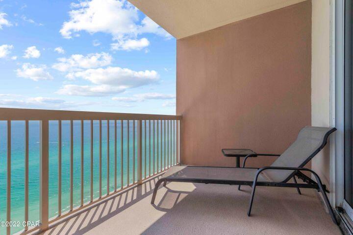 SUNRISE BEACH - Residential