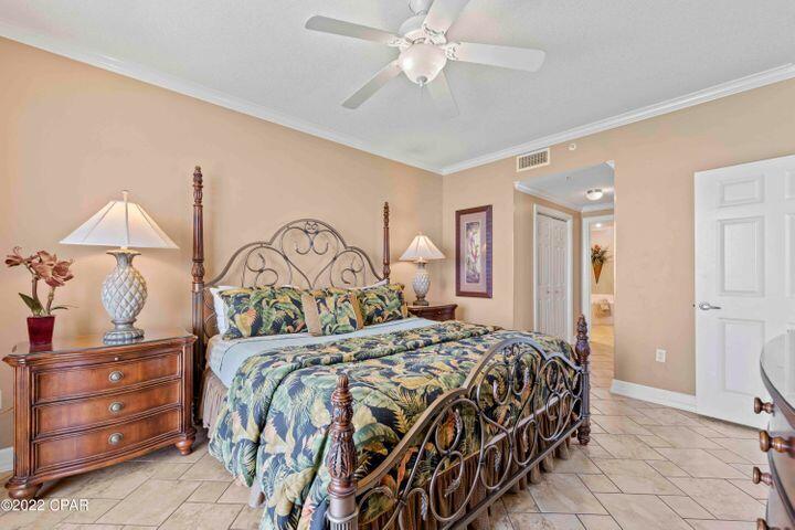 SUNRISE BEACH - Residential