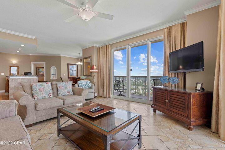 SUNRISE BEACH - Residential