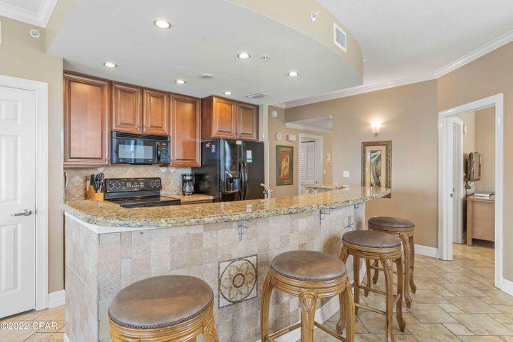 SUNRISE BEACH - Residential