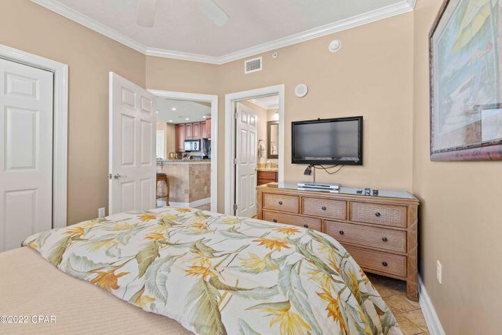 SUNRISE BEACH - Residential