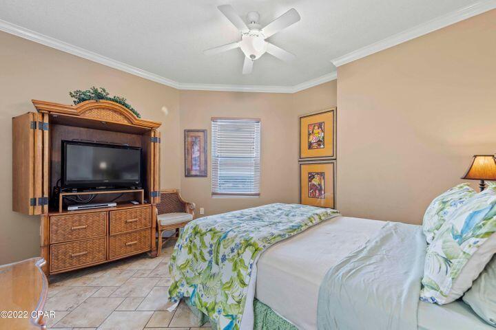 SUNRISE BEACH - Residential