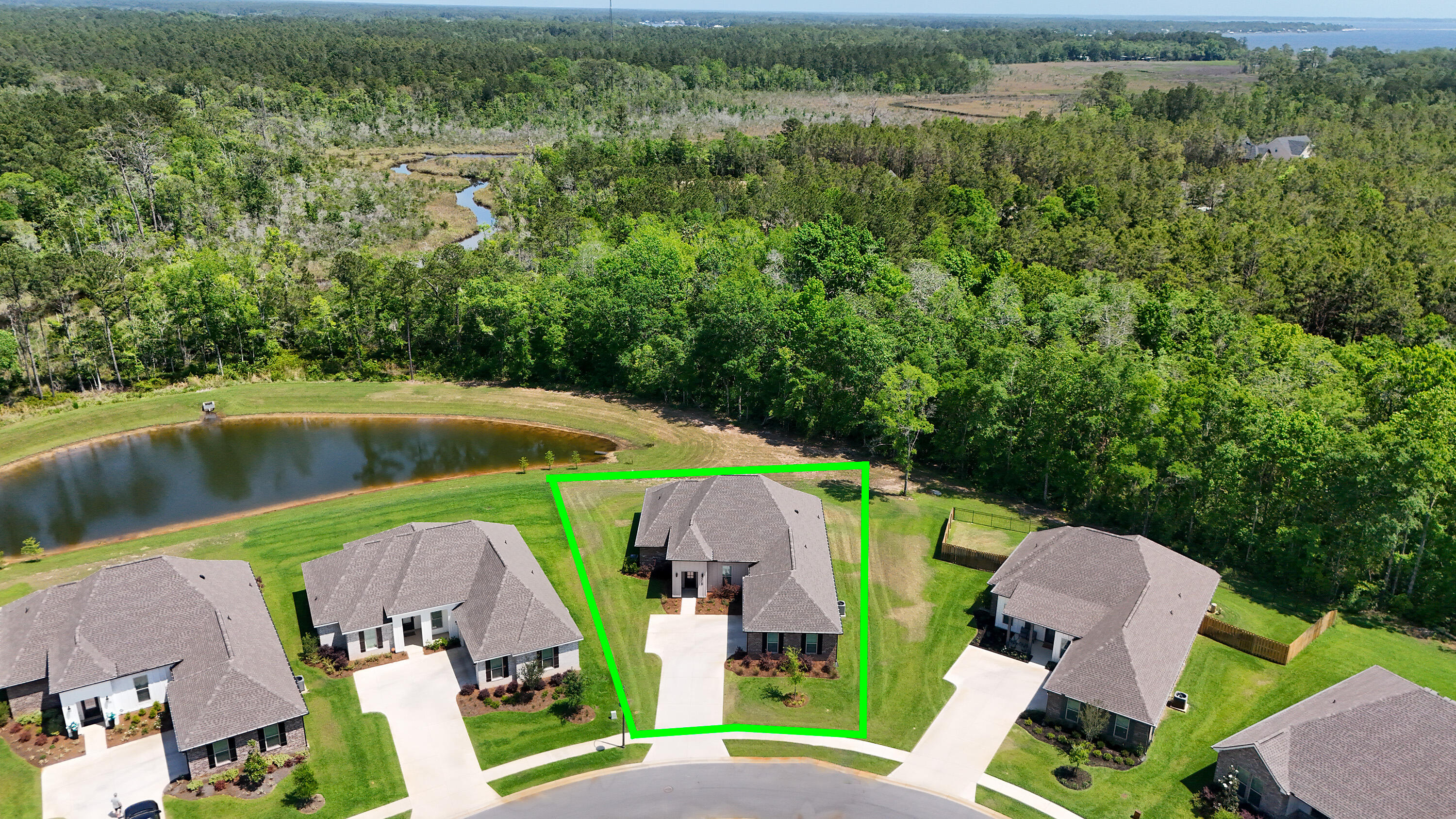HAMMOCK BAY - Residential
